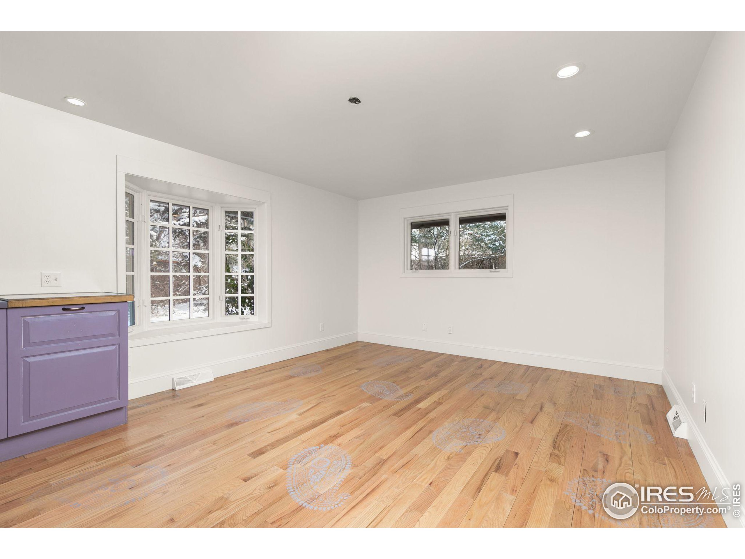 390 Inca Pkwy