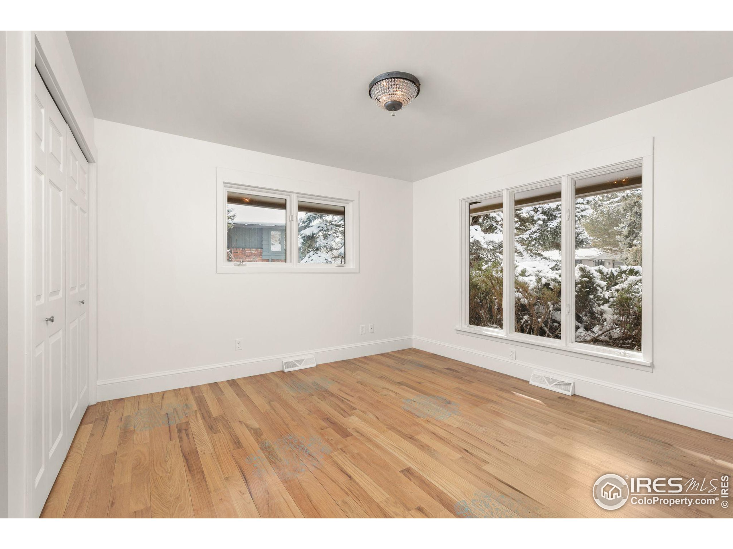 390 Inca Pkwy