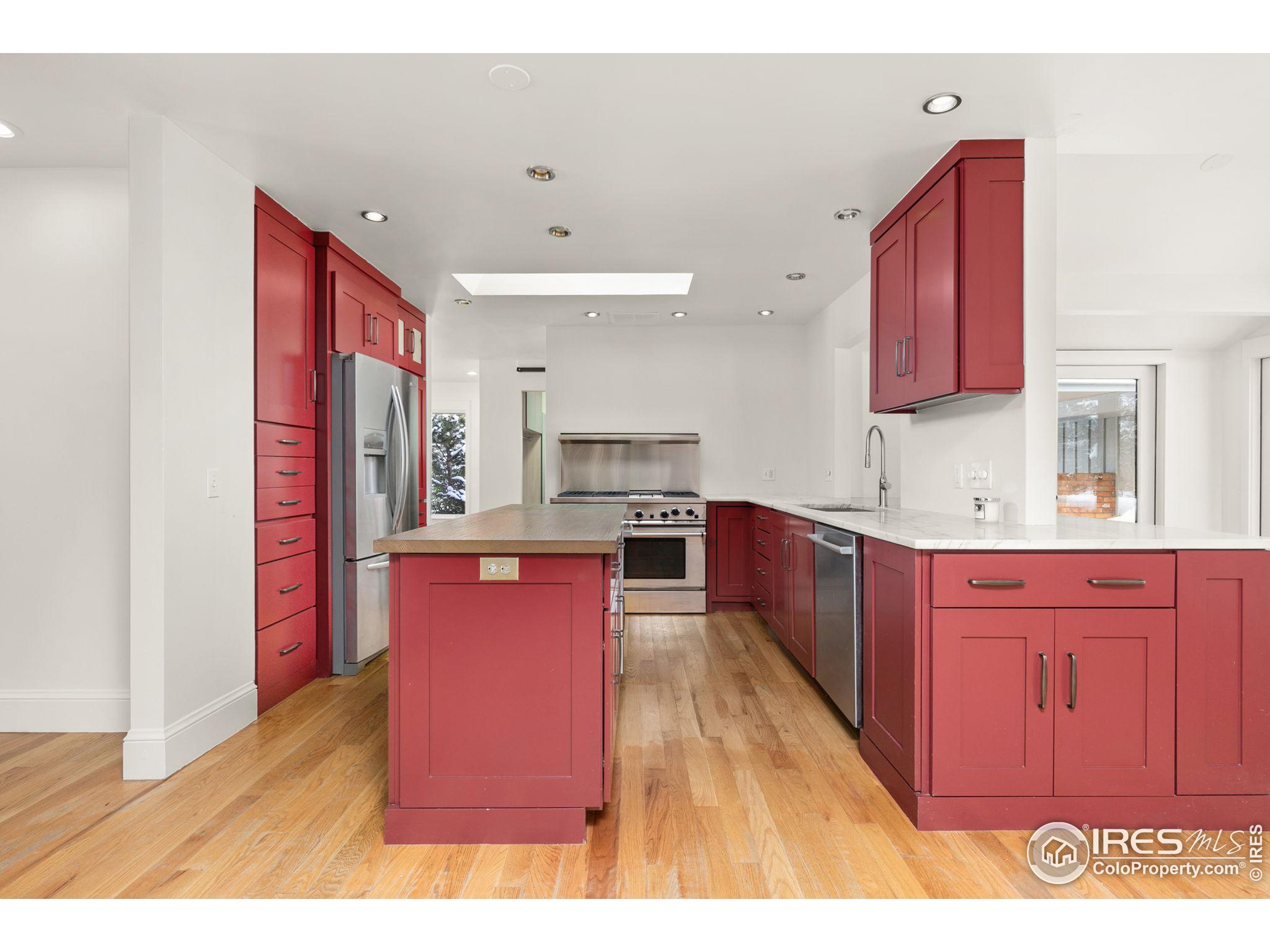 390 Inca Pkwy