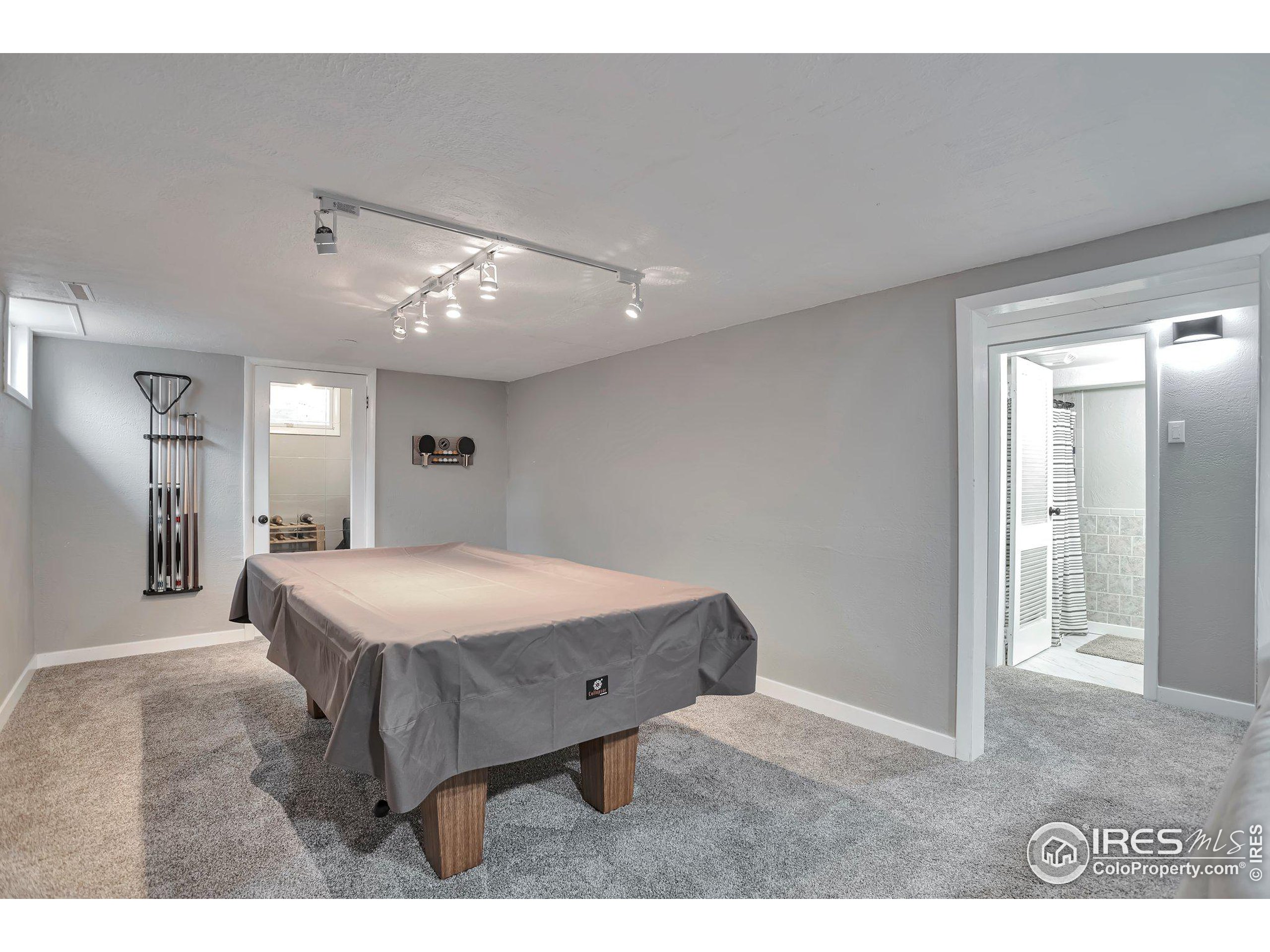 1211 16th Ave
