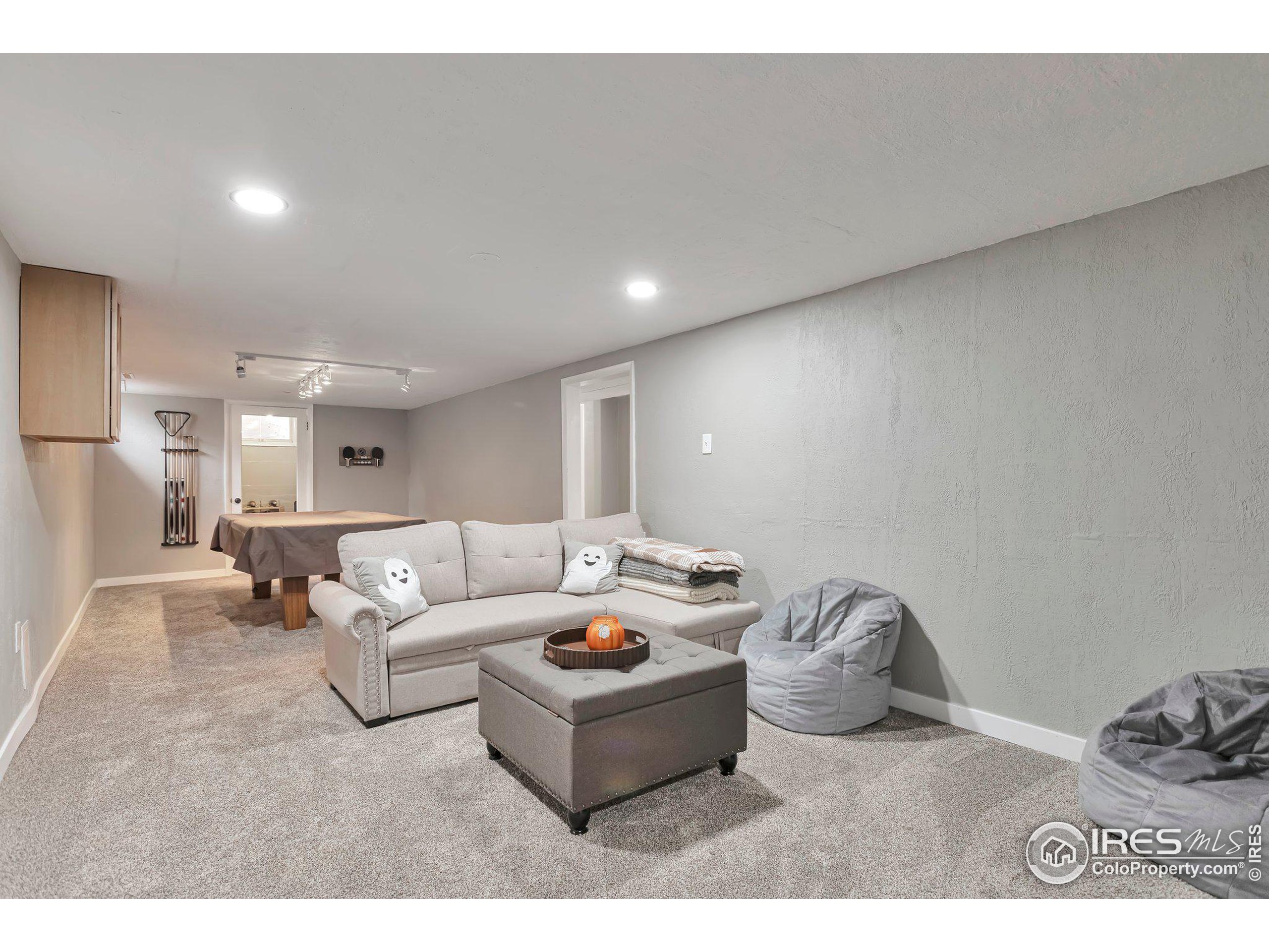 1211 16th Ave