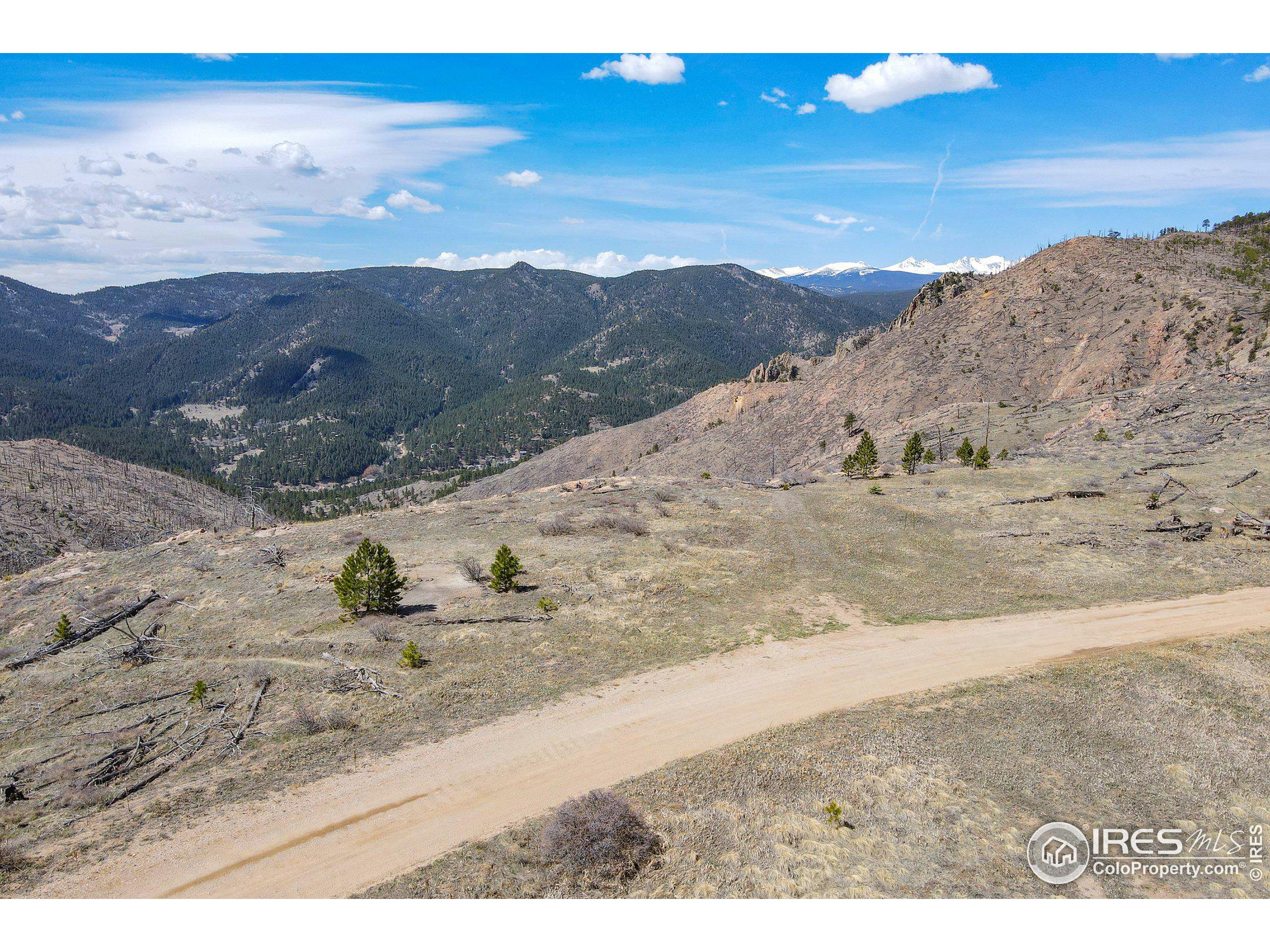 1012 County Road 87j