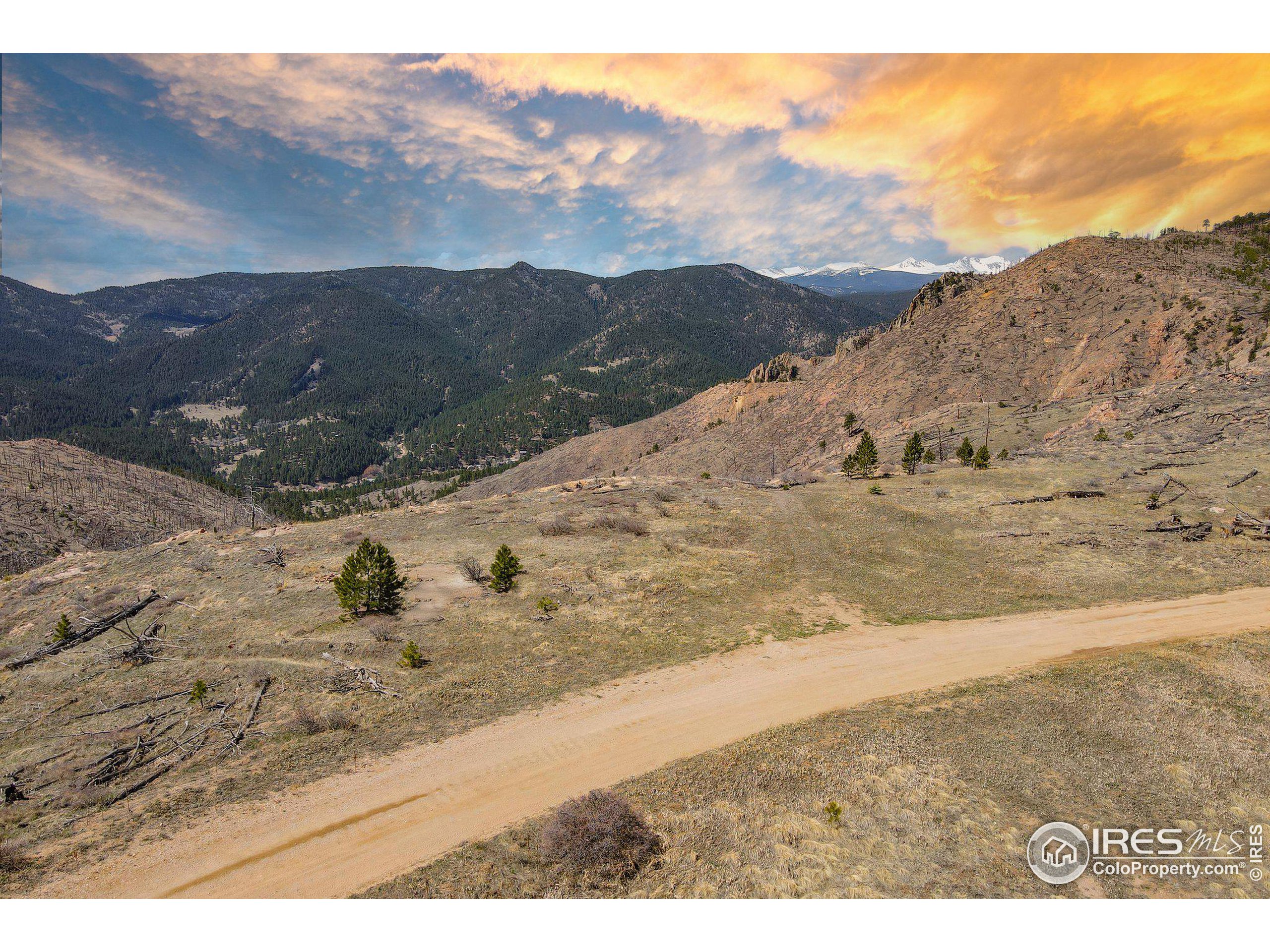 1012 County Road 87j