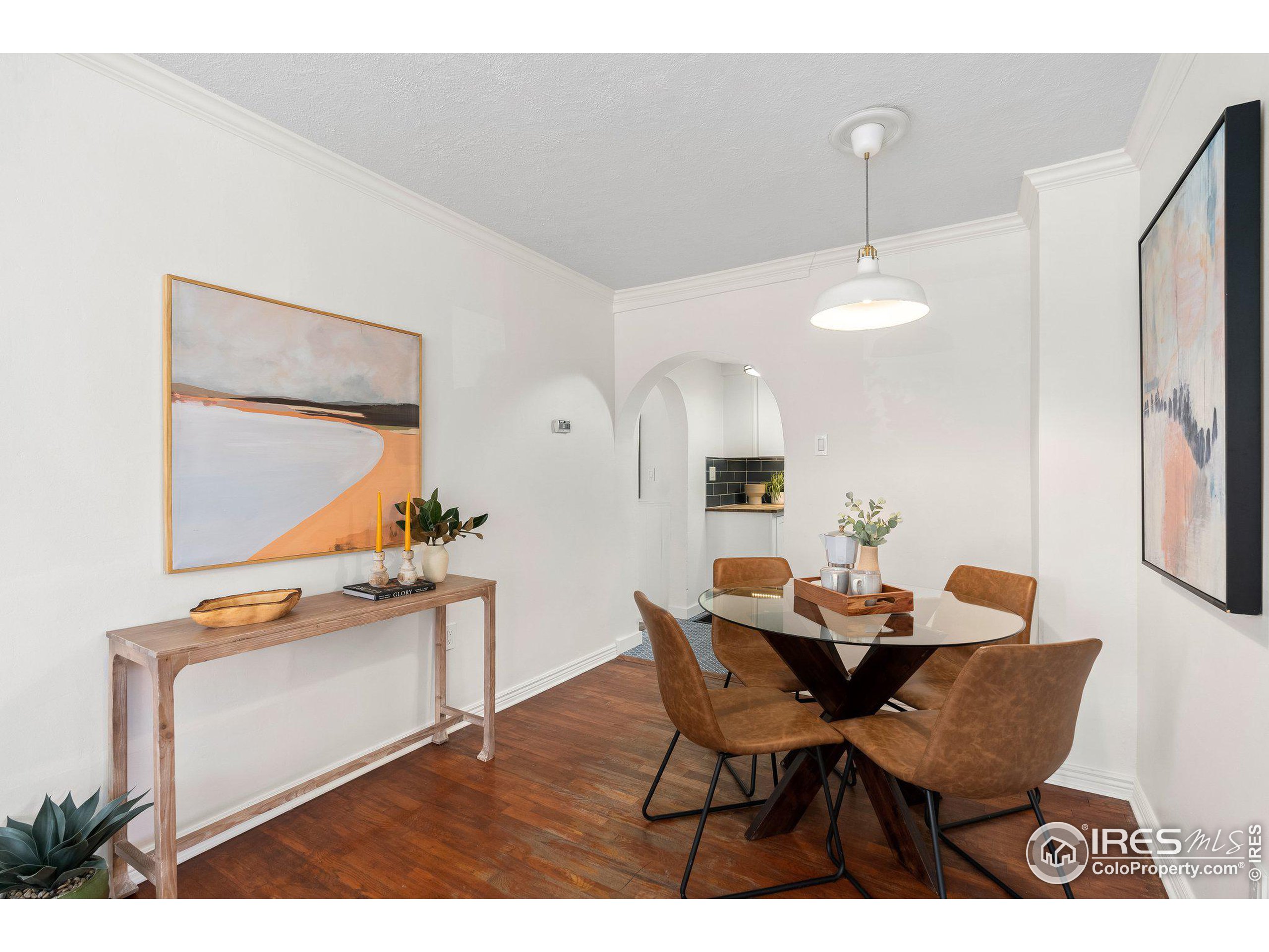 908 2nd Ave