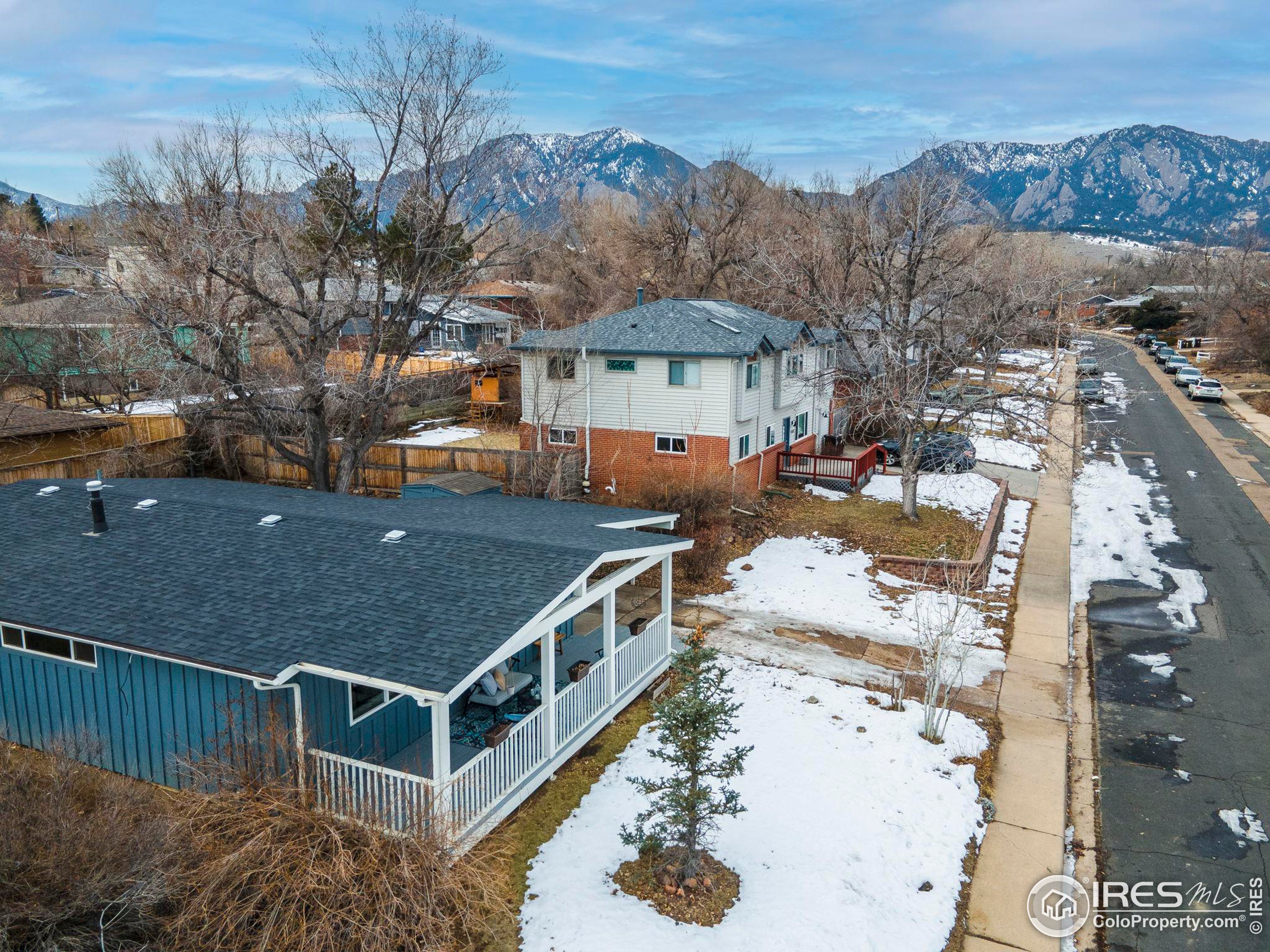4550 Whitney Pl