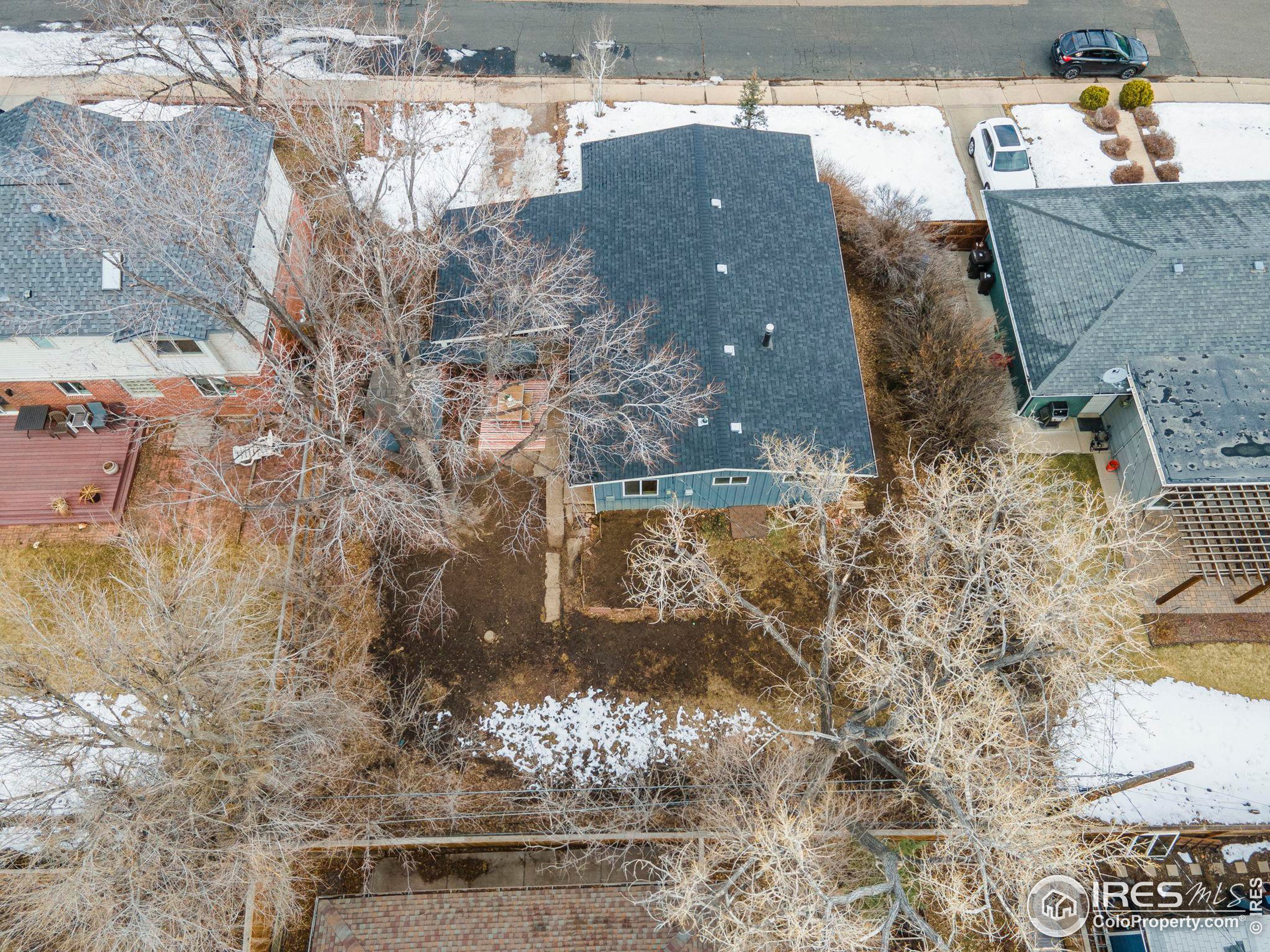 4550 Whitney Pl