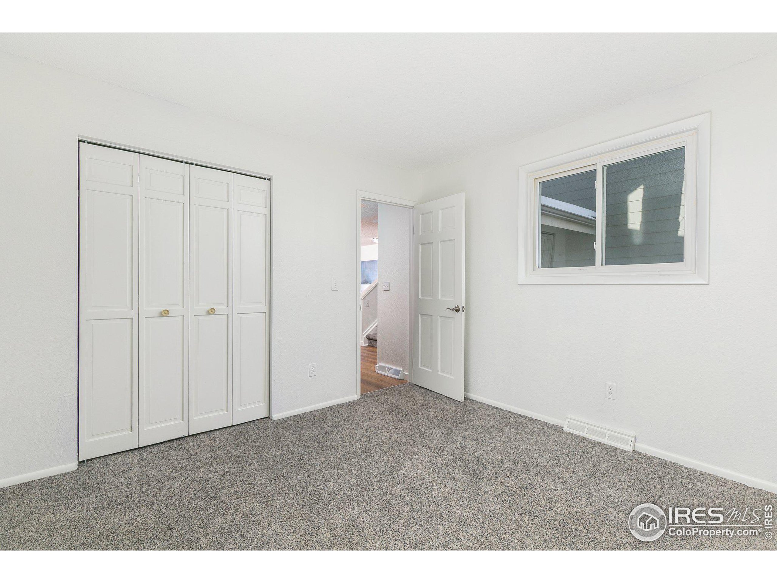 1557 Bradley Dr
