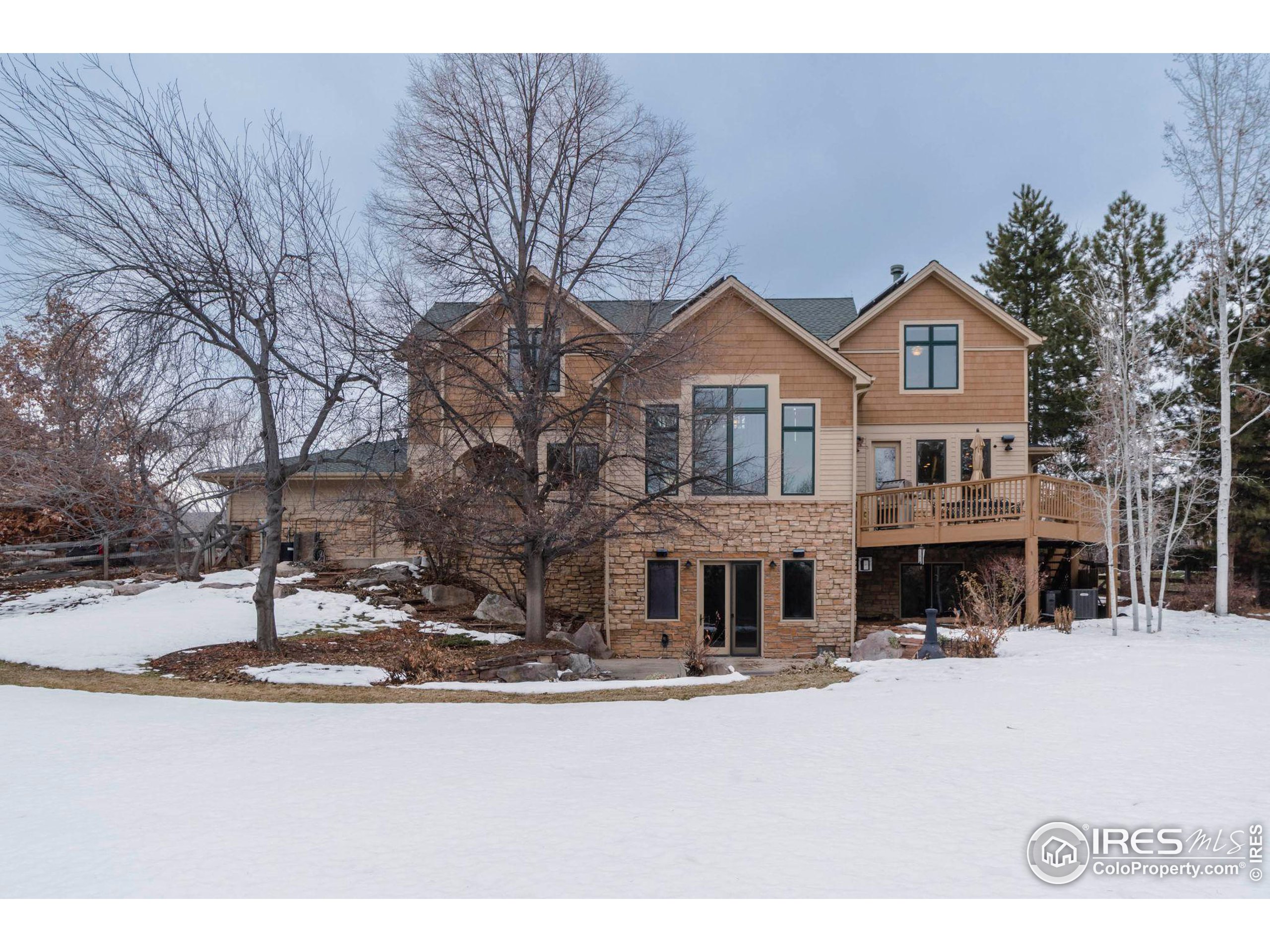 1560 Northfield Ln