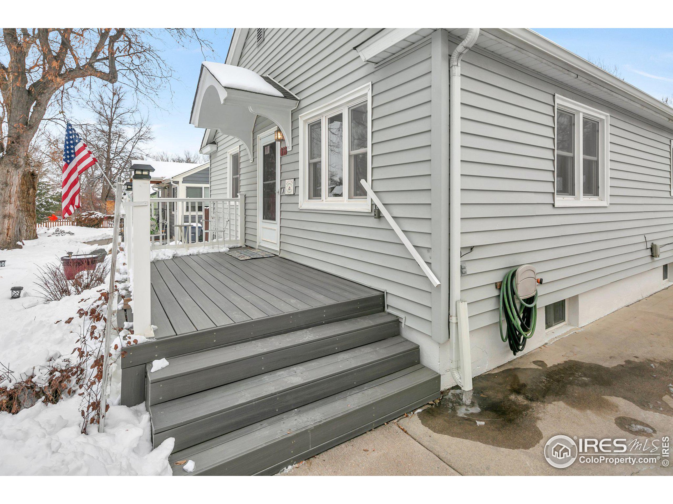 816 Sumner St
