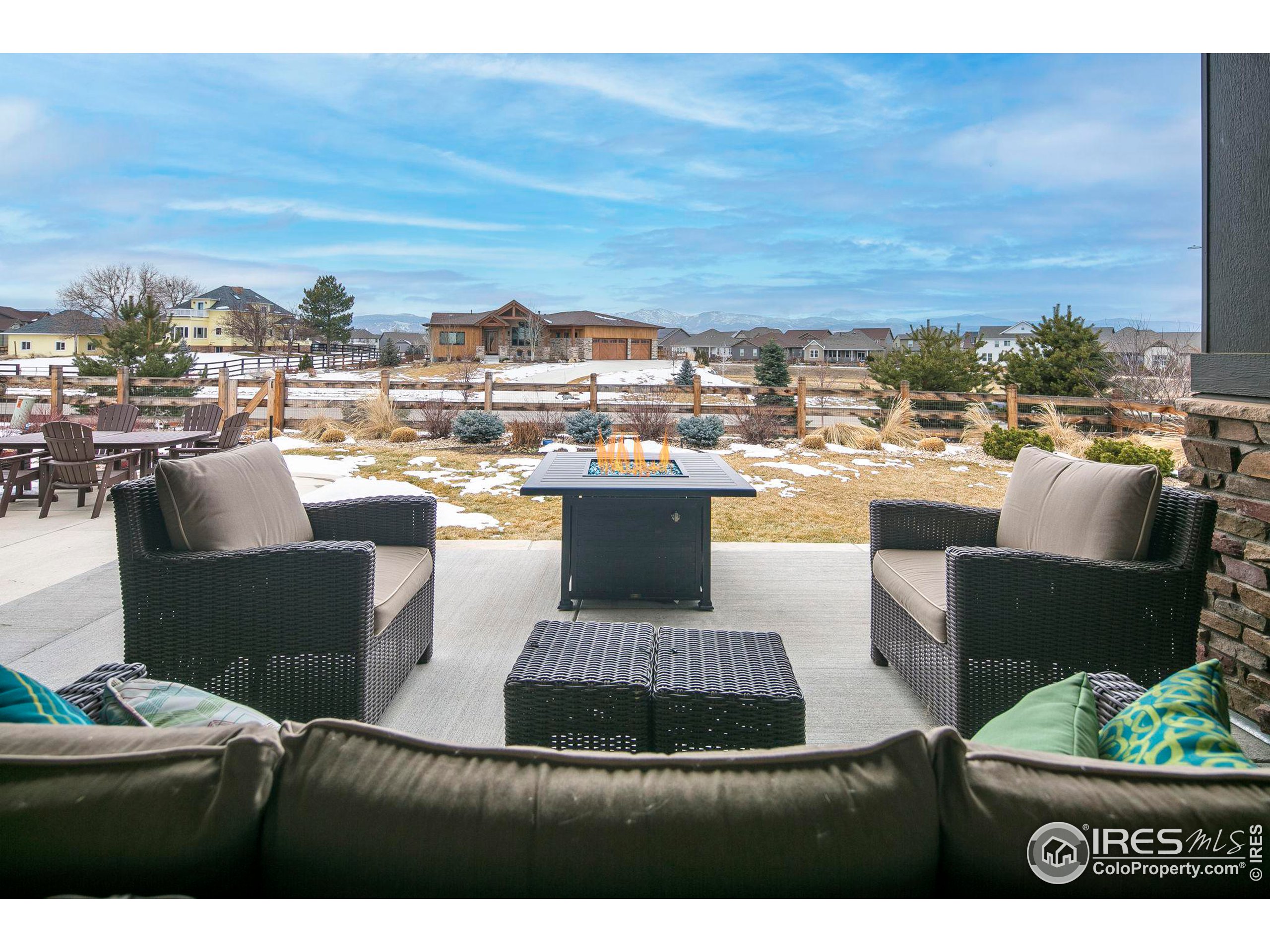 2309 Picadilly Cir