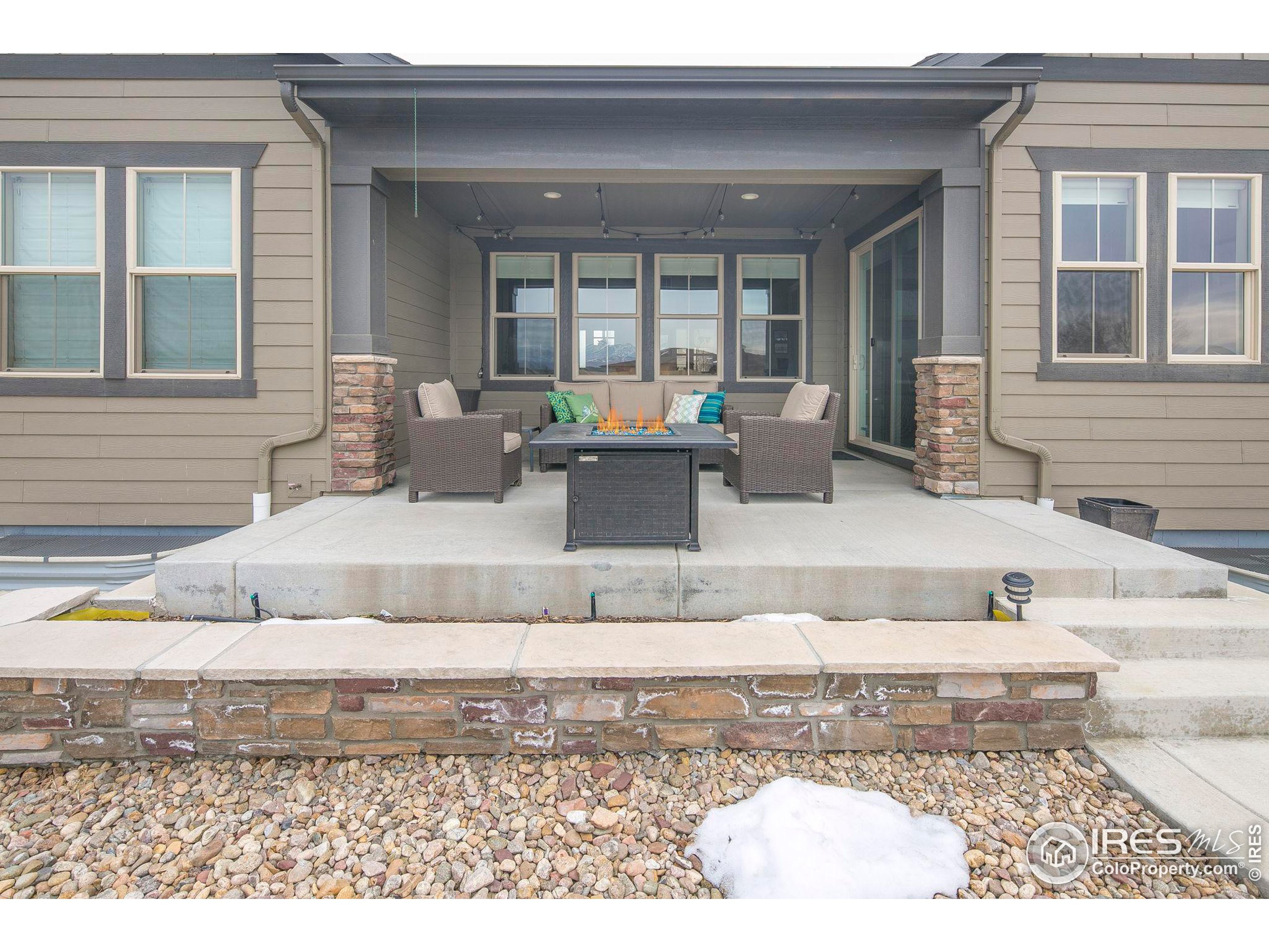 2309 Picadilly Cir