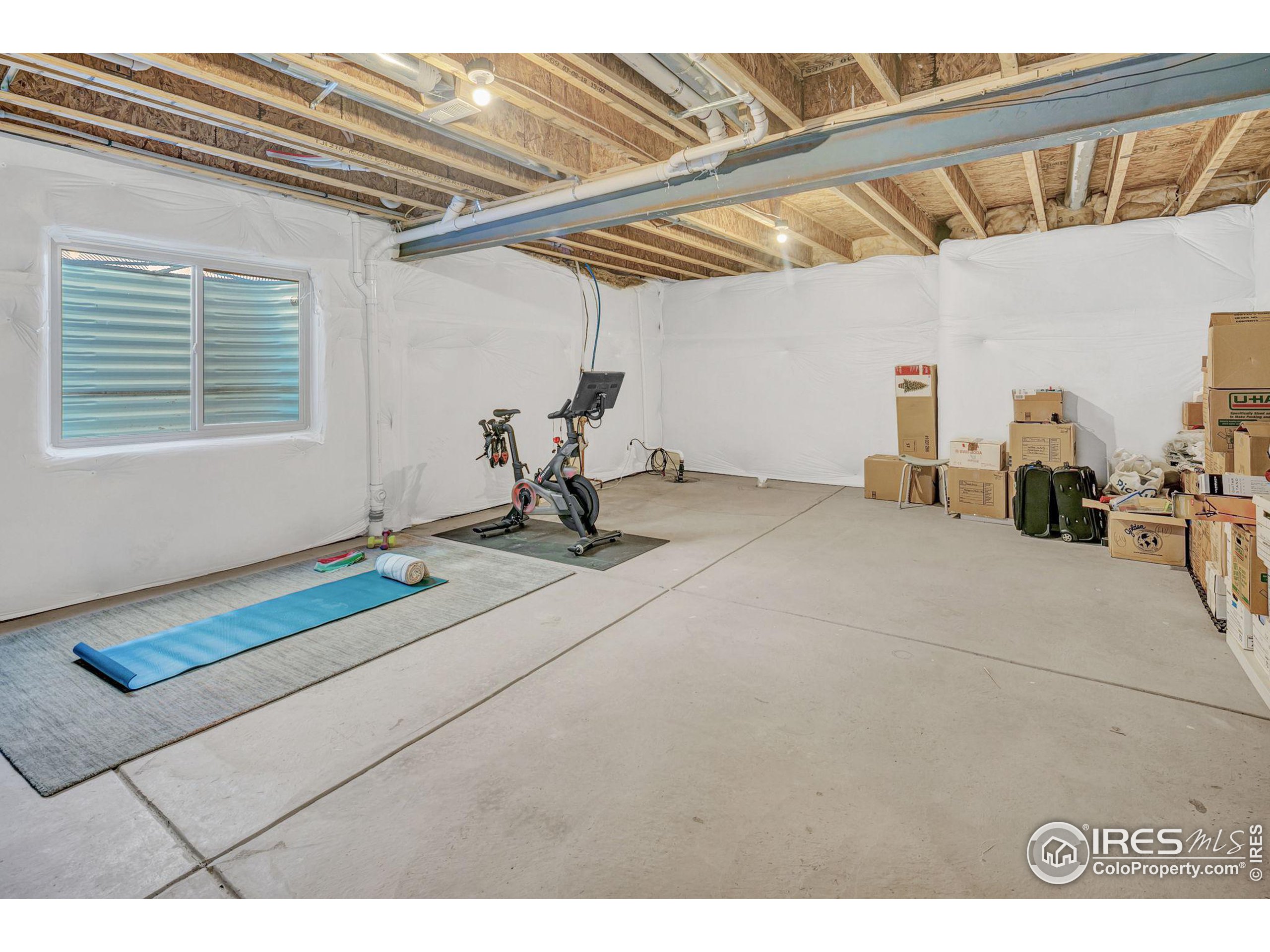 2309 Picadilly Cir