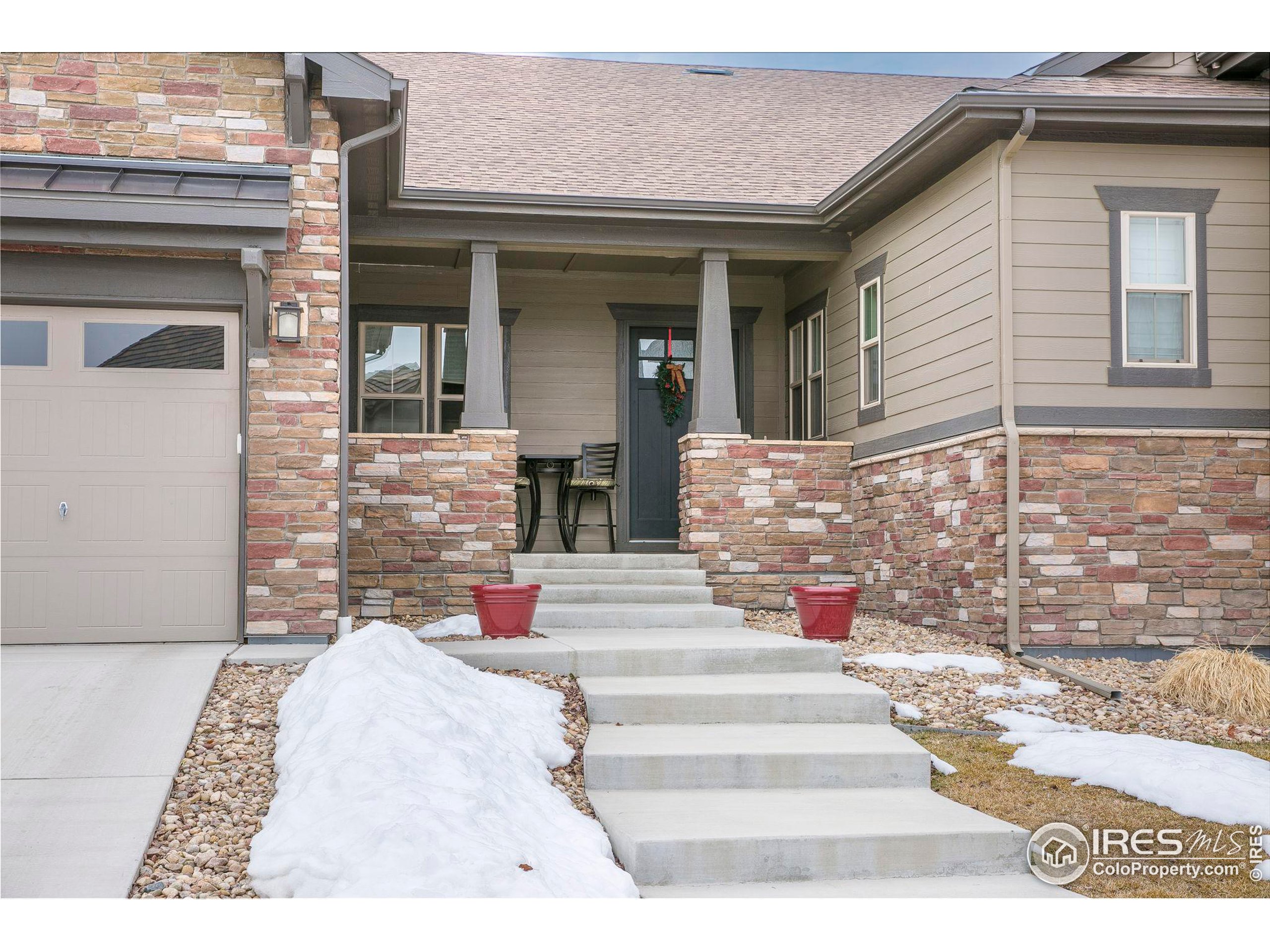 2309 Picadilly Cir