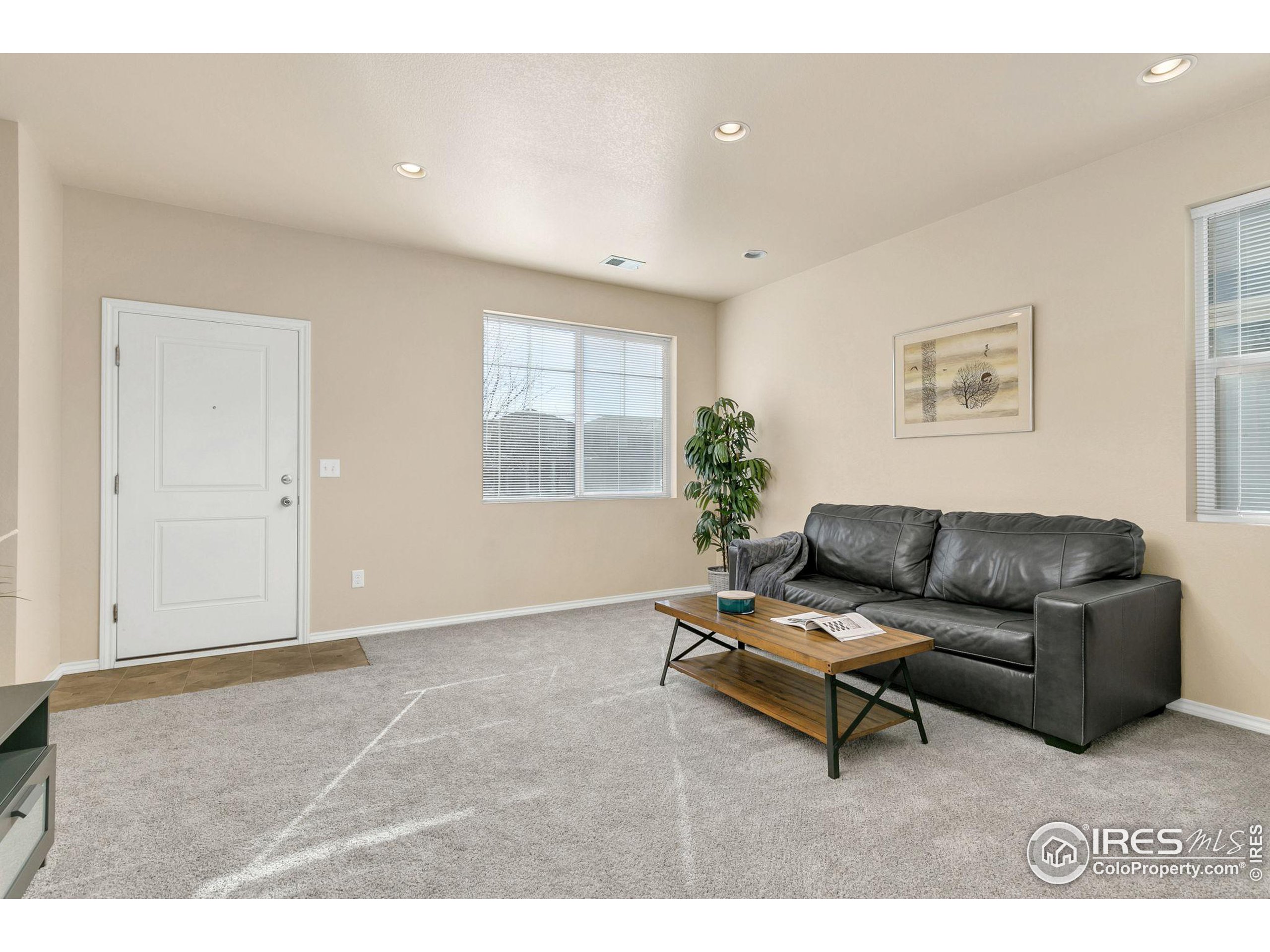 371 Kalkaska Ct