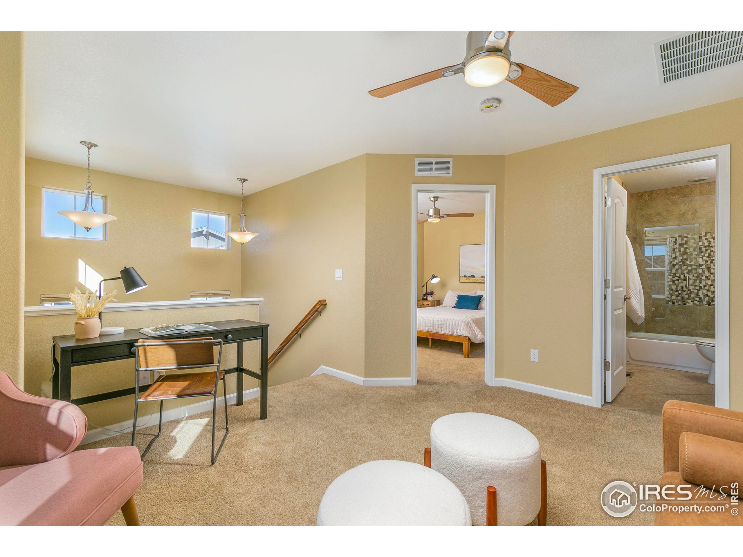 1671 Venice Ln