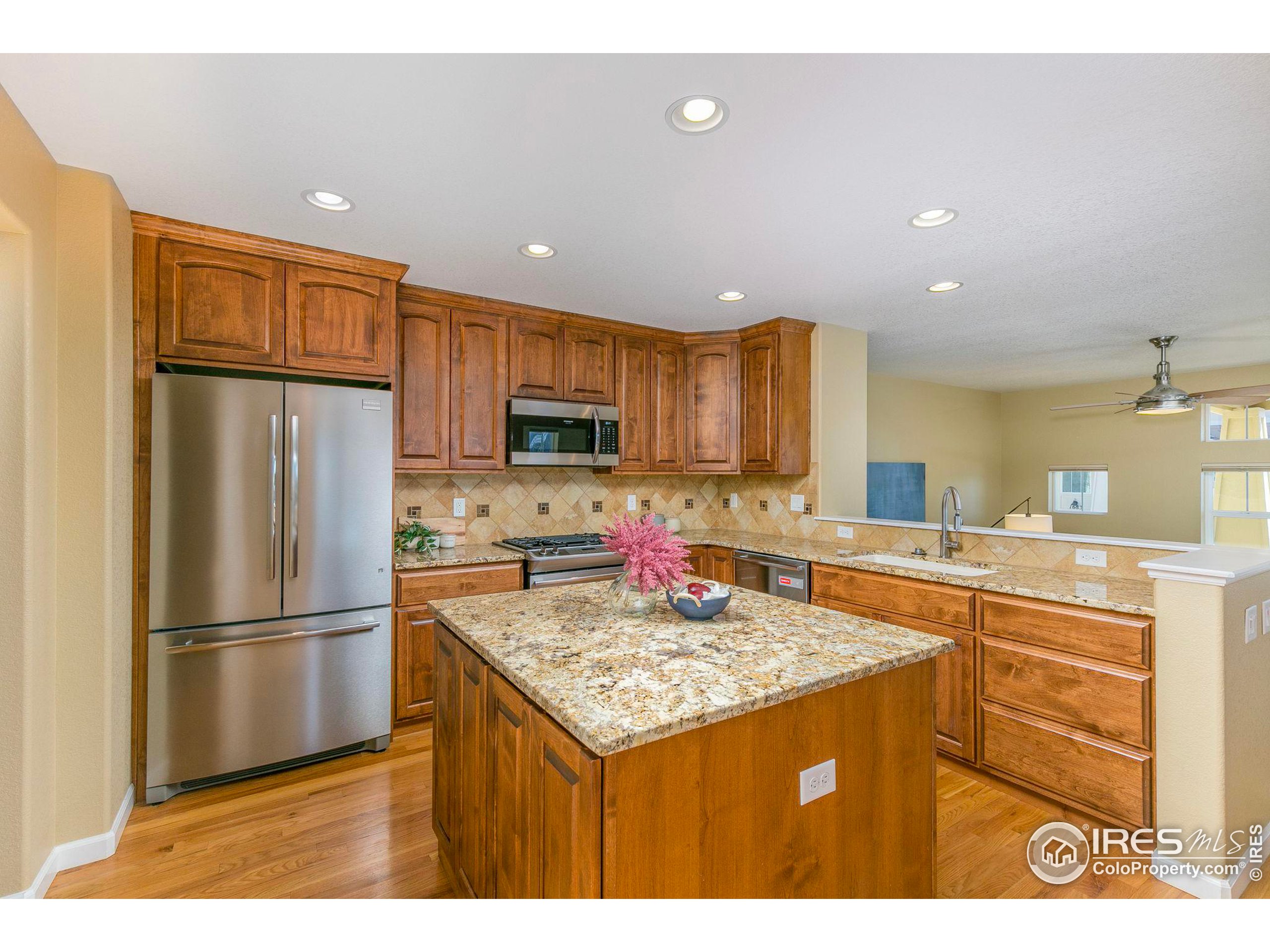 1671 Venice Ln