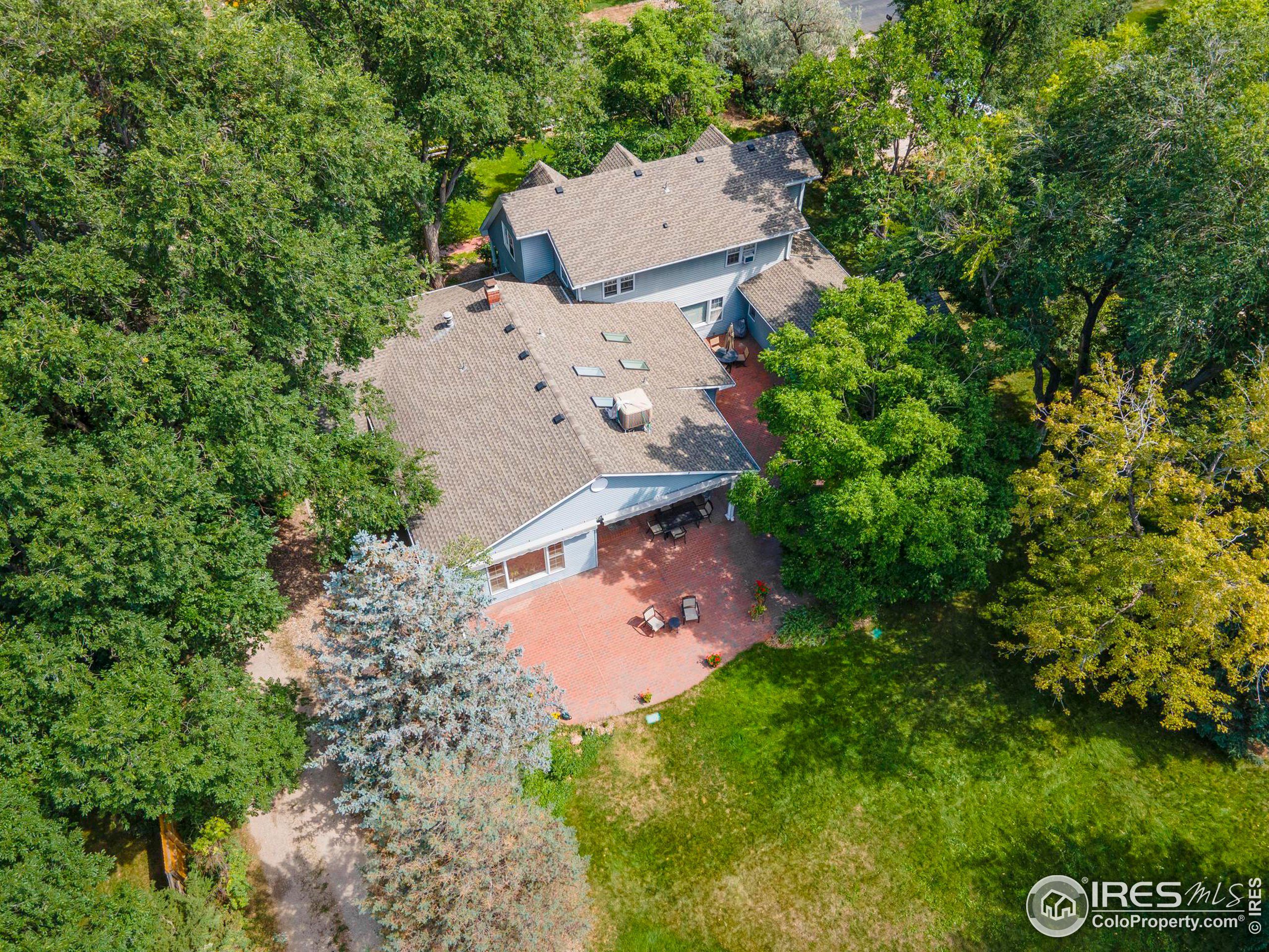 805 Brooklawn Dr
