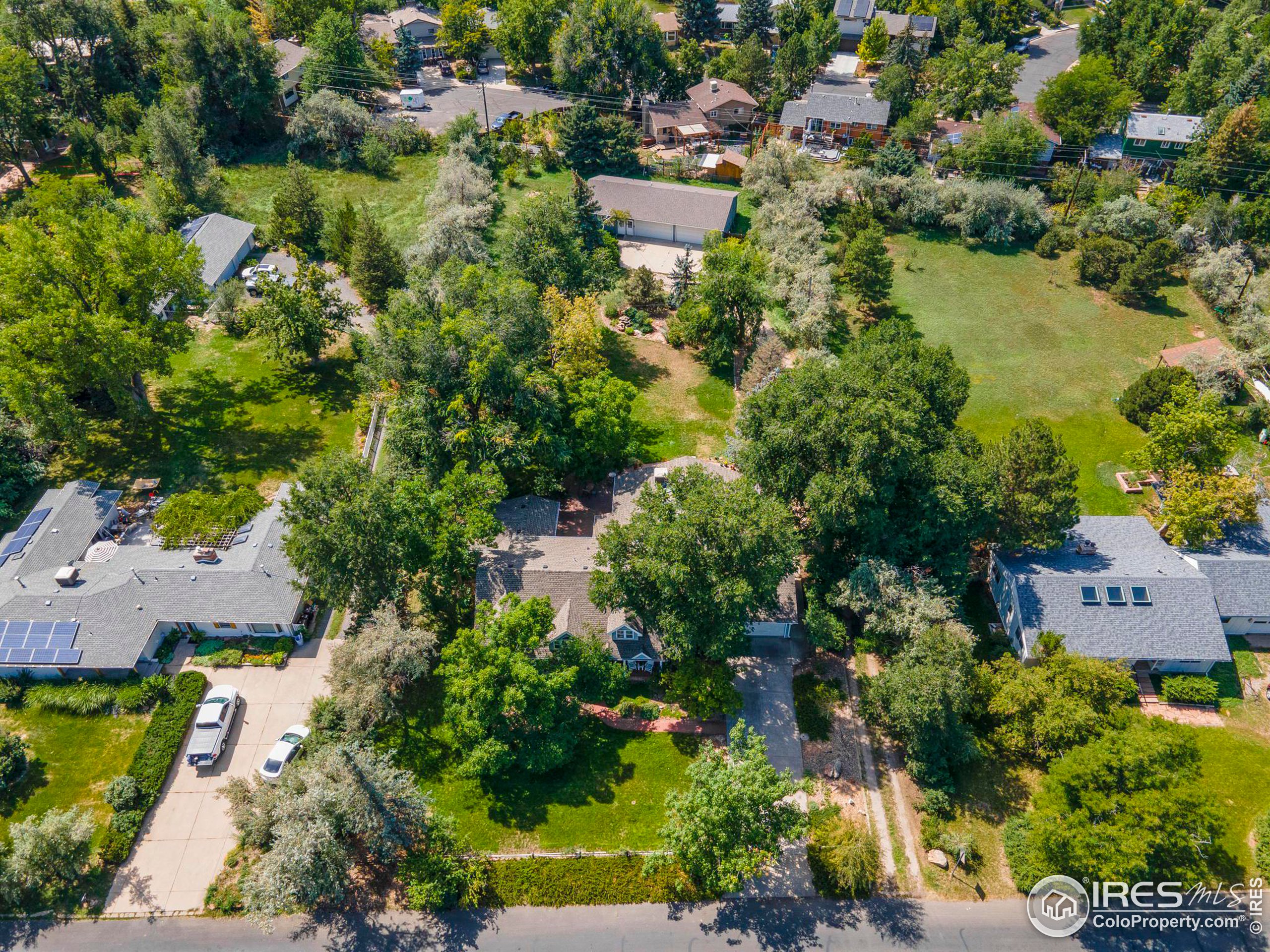 805 Brooklawn Dr