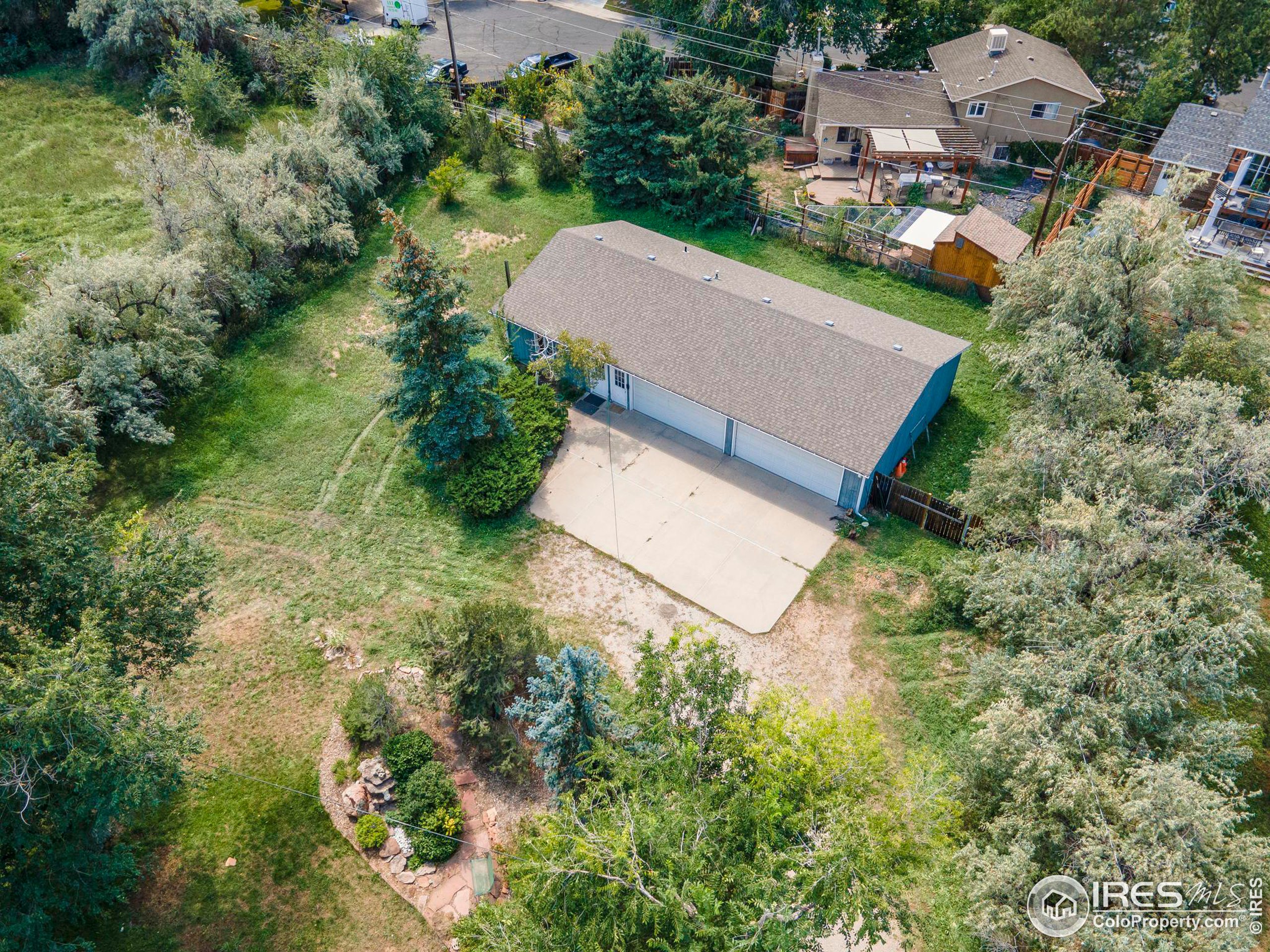 805 Brooklawn Dr