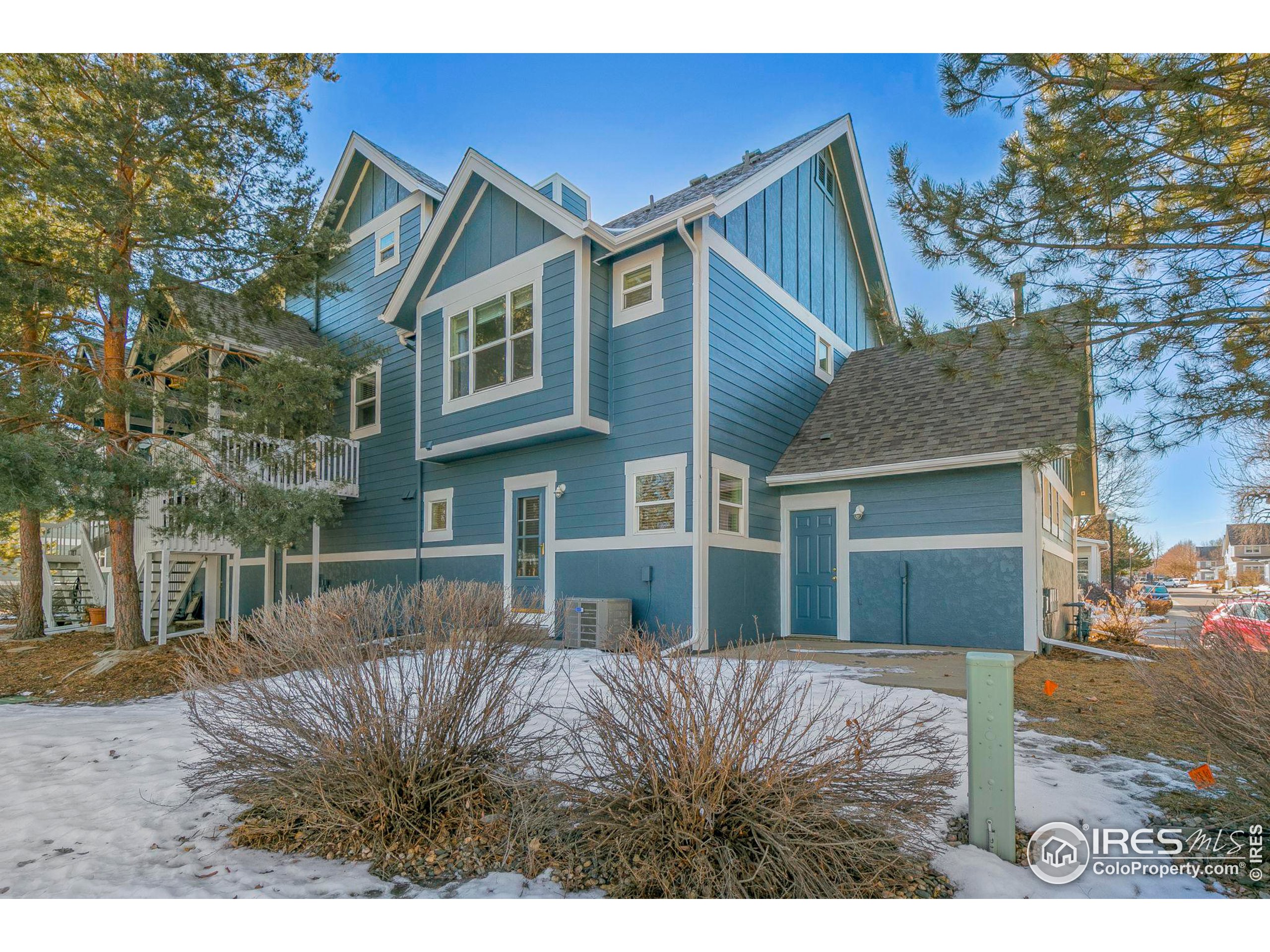 2225 Watersong Cir