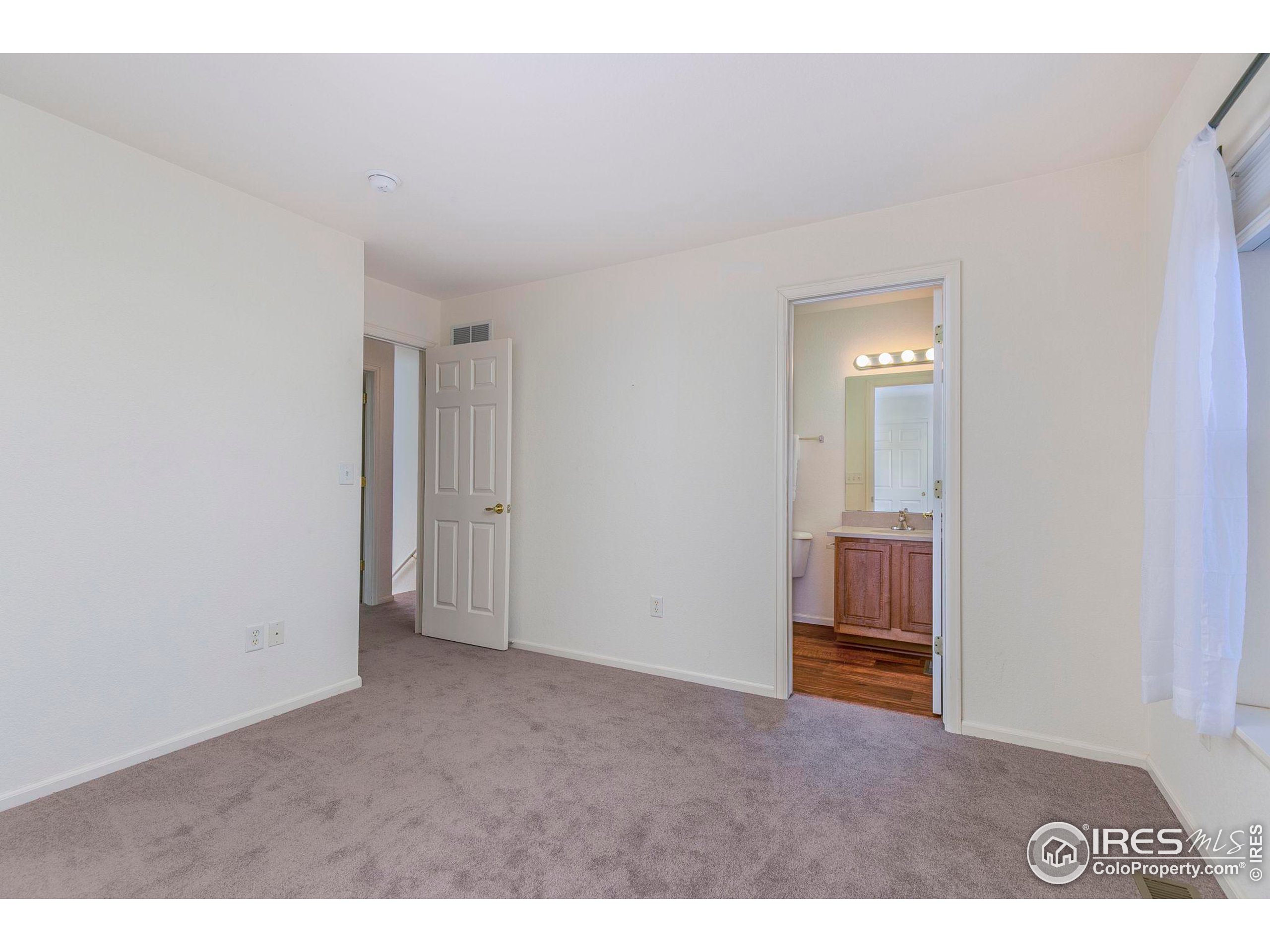 2225 Watersong Cir