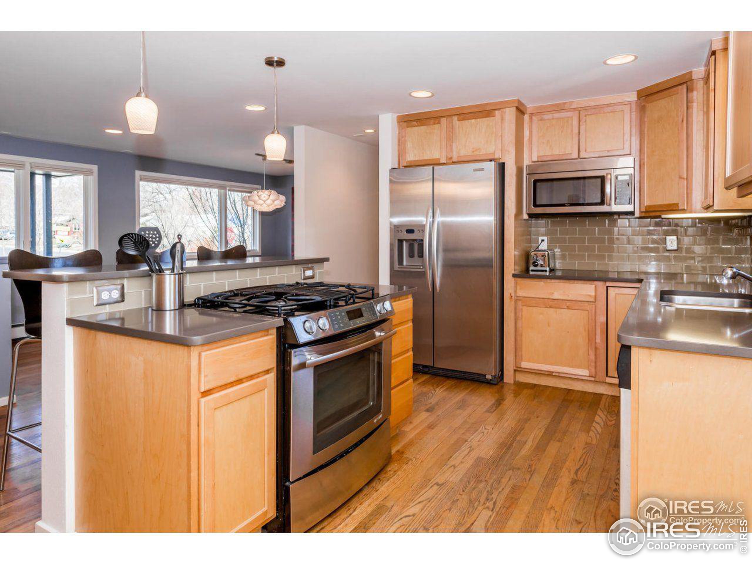 1110 Edinboro Dr