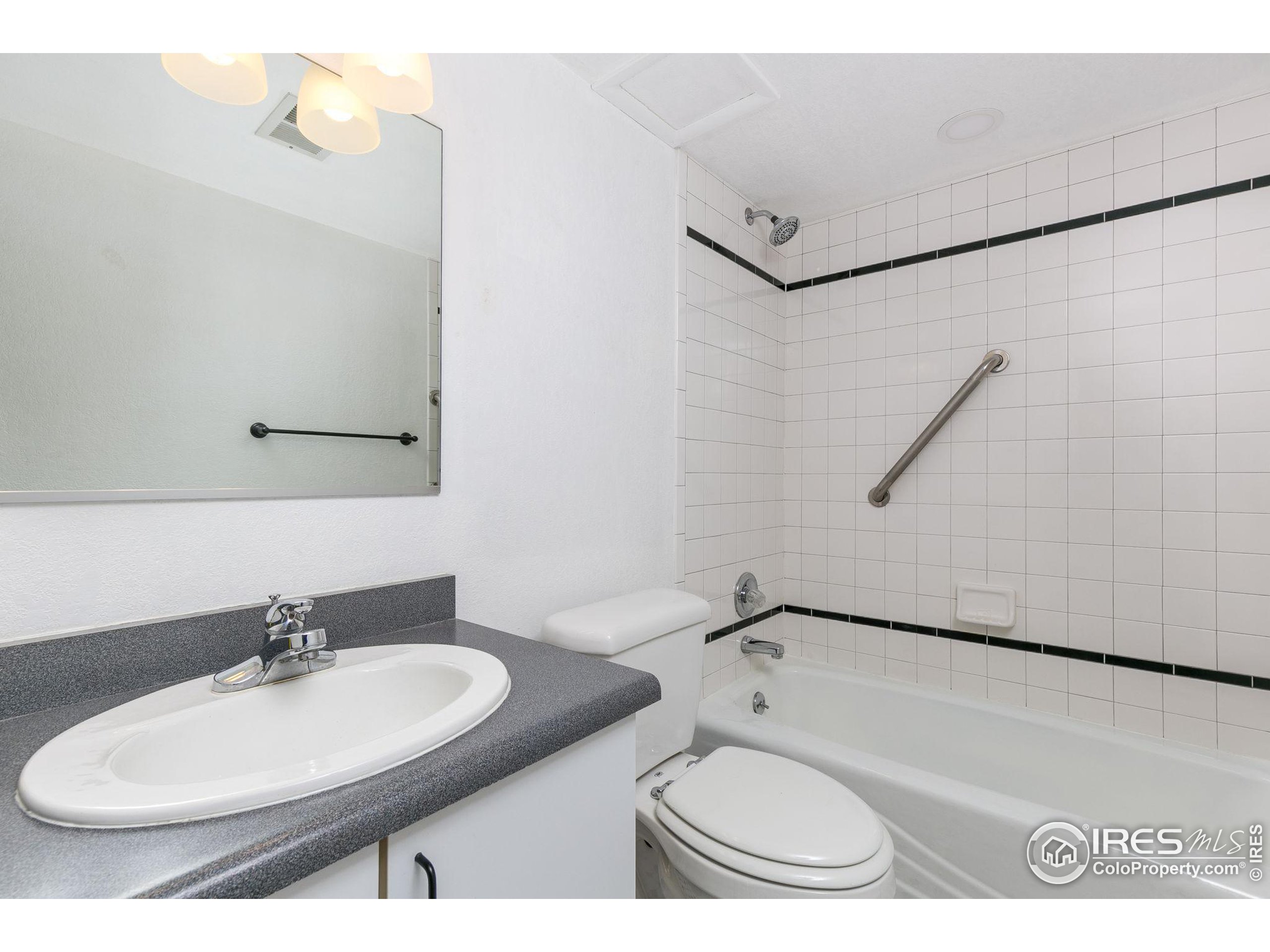 1235 Delphi Dr