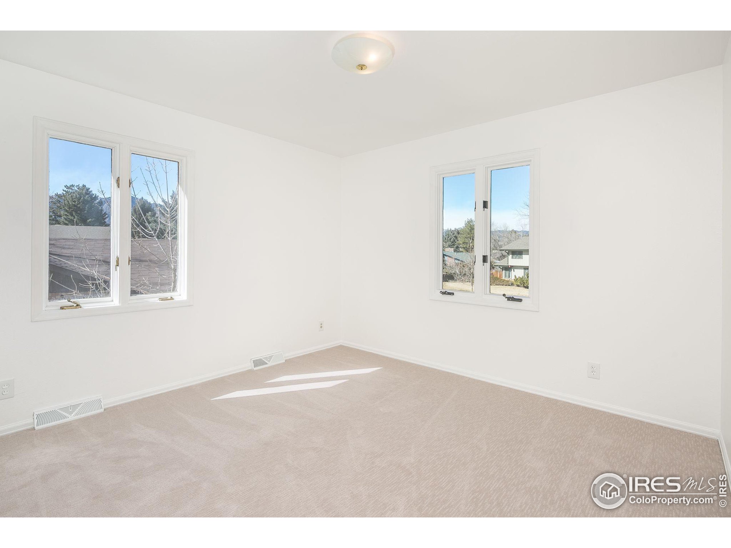 5322 Cypress Dr