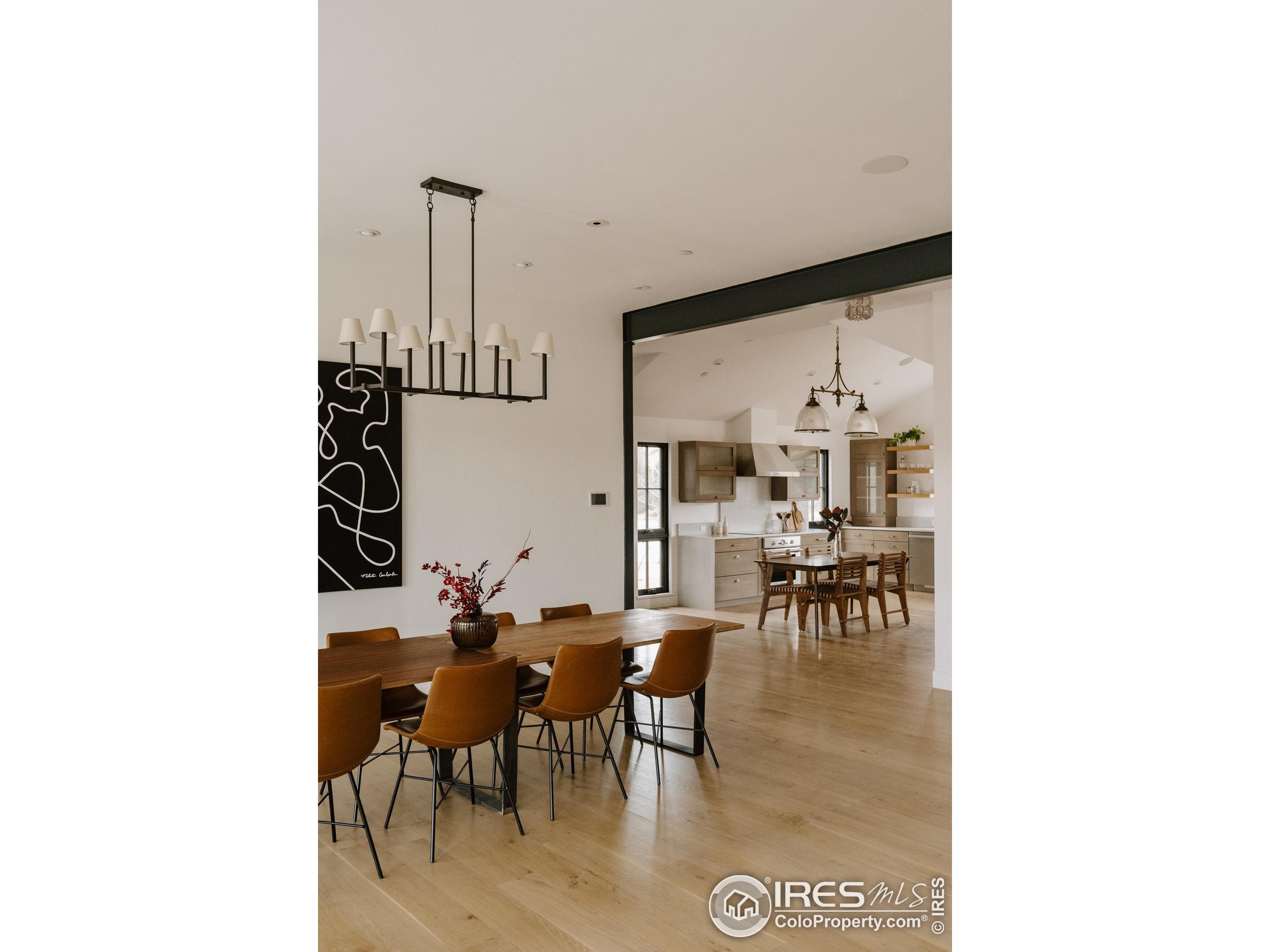 8661 Portico Ln