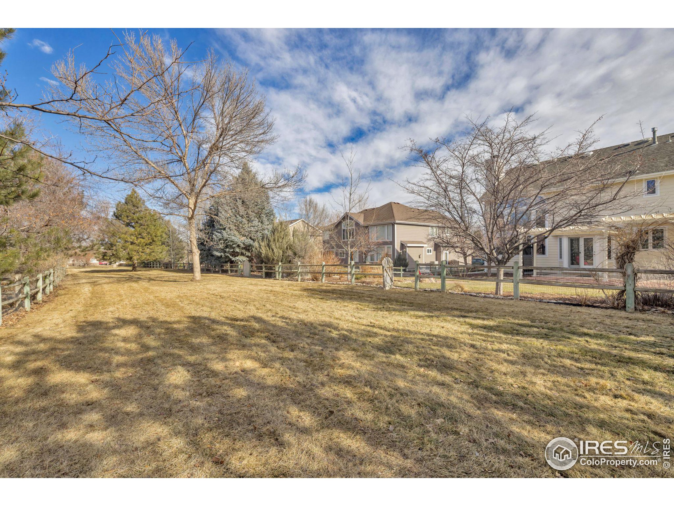 5431 Hunter Dr