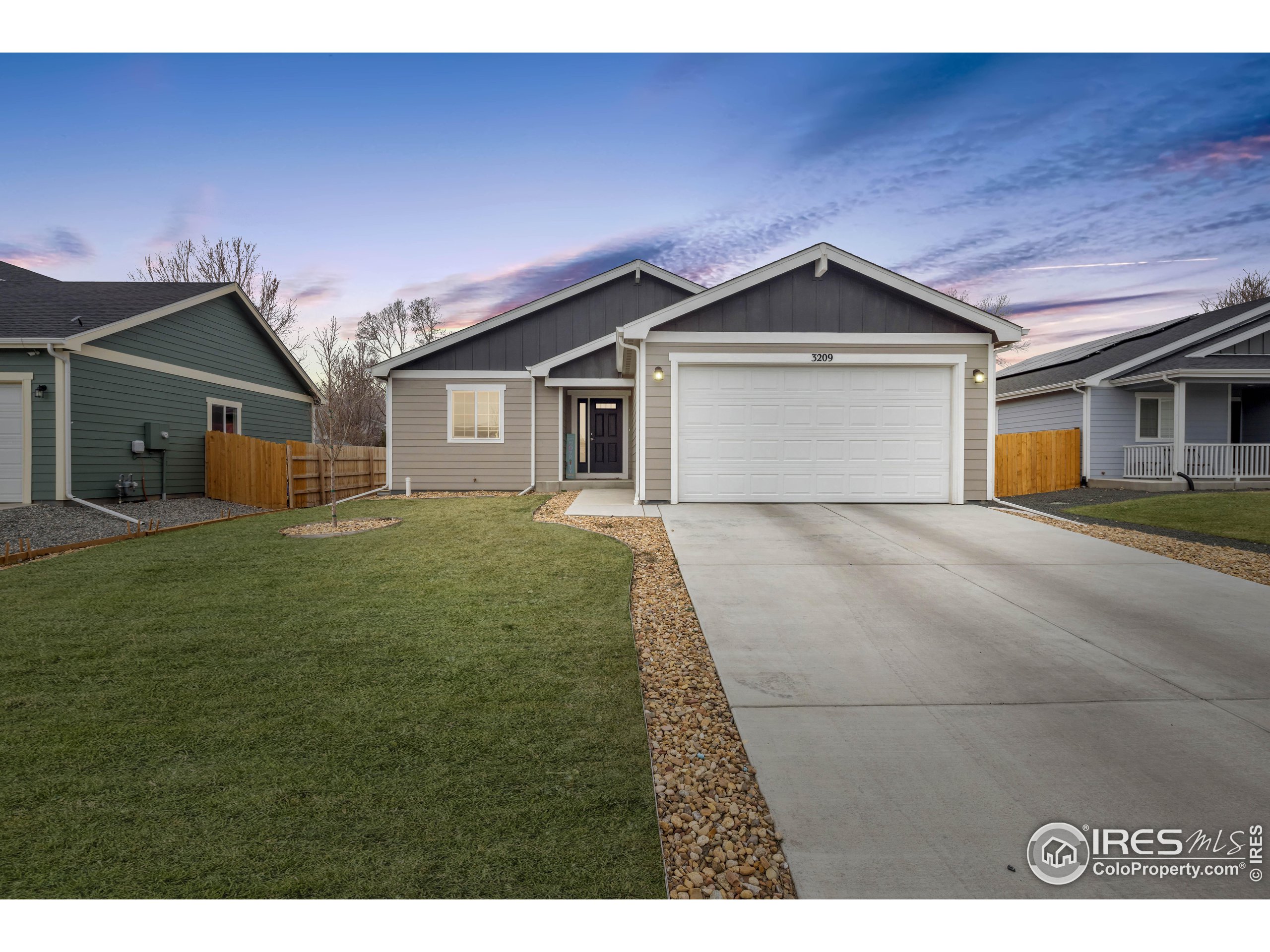 3209 Sandy Harbor Dr