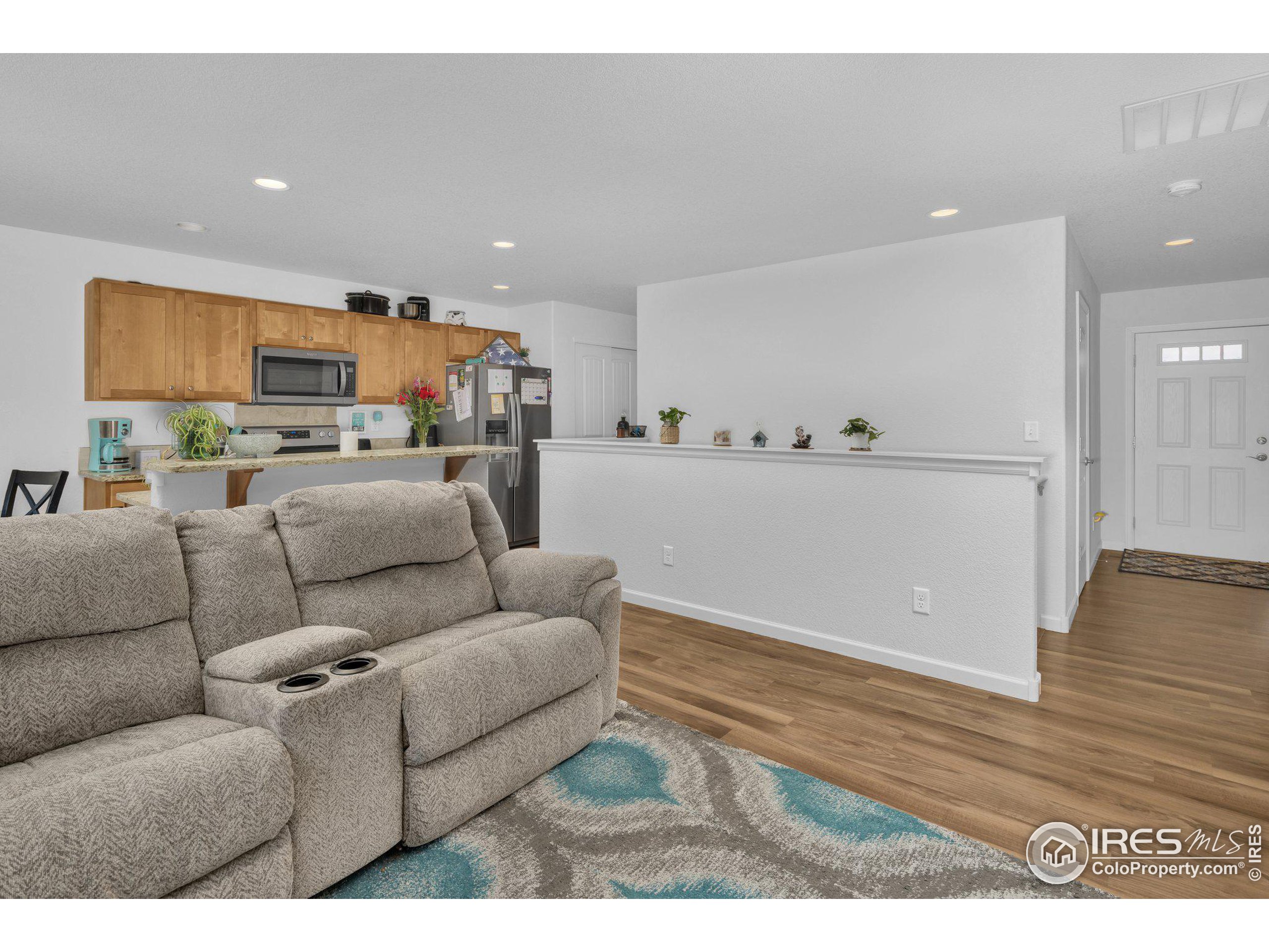 3209 Sandy Harbor Dr