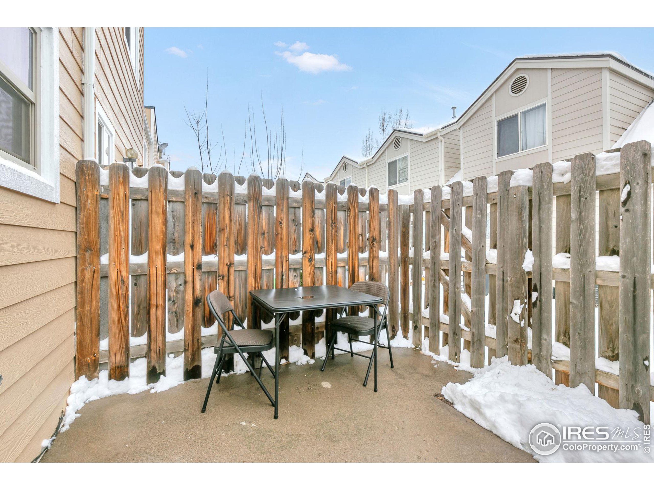 3024 Ross Dr C23