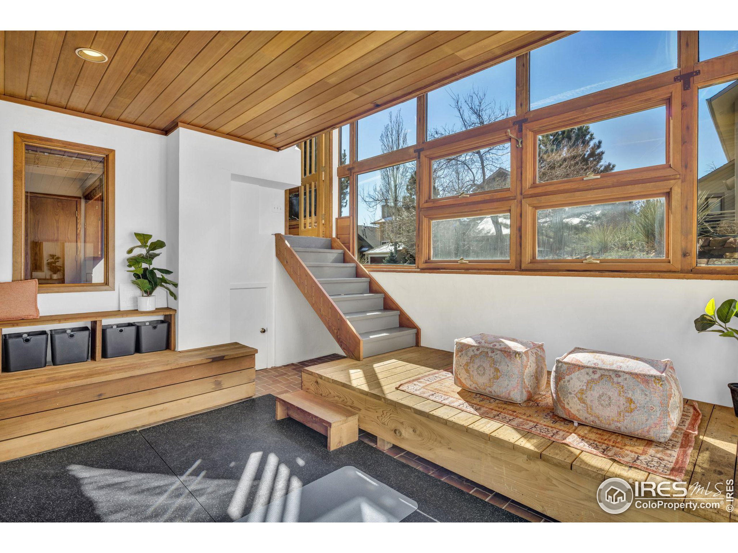 1975 Tincup Ct