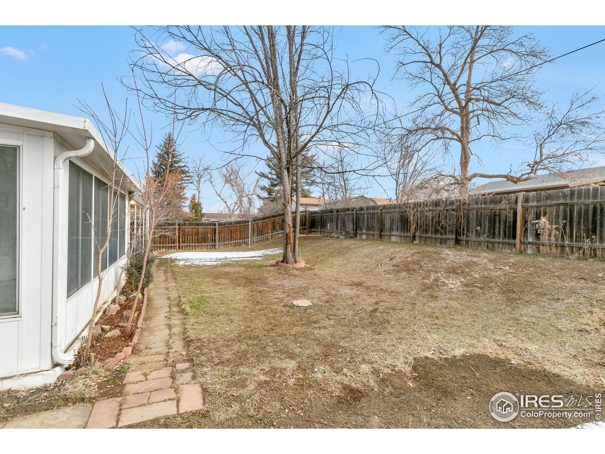 5840 Mars Dr