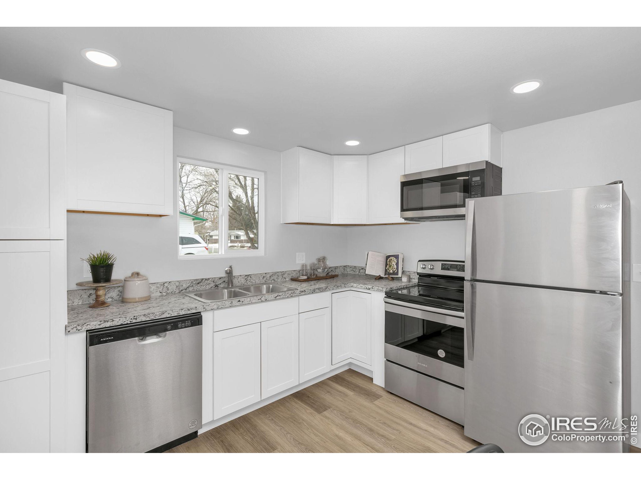 5840 Mars Dr