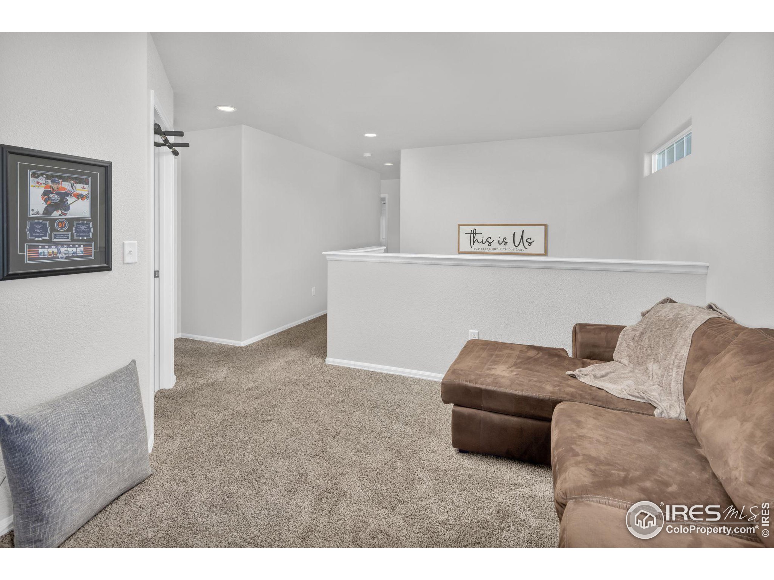 2043 Reliance Dr