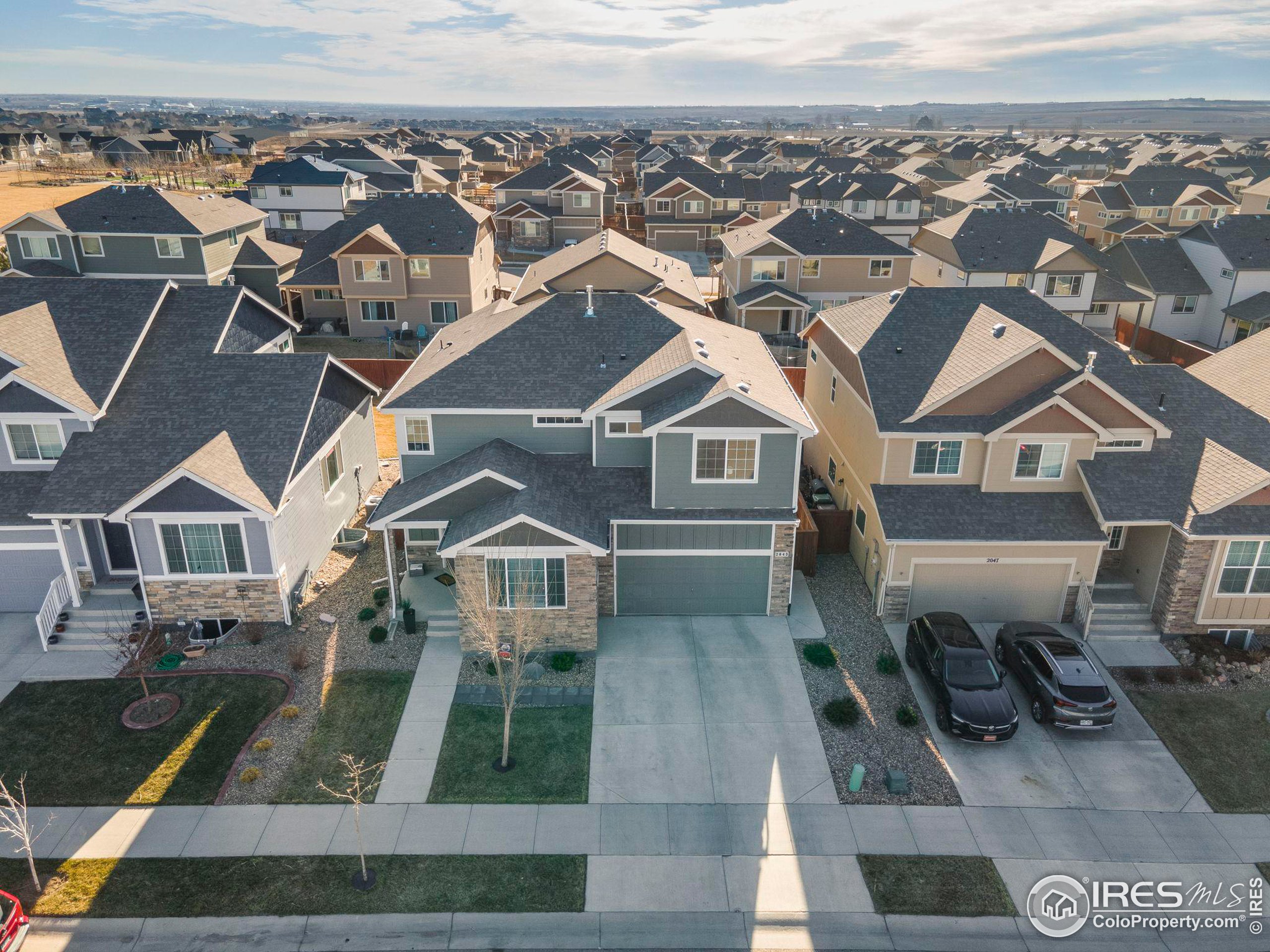 2043 Reliance Dr