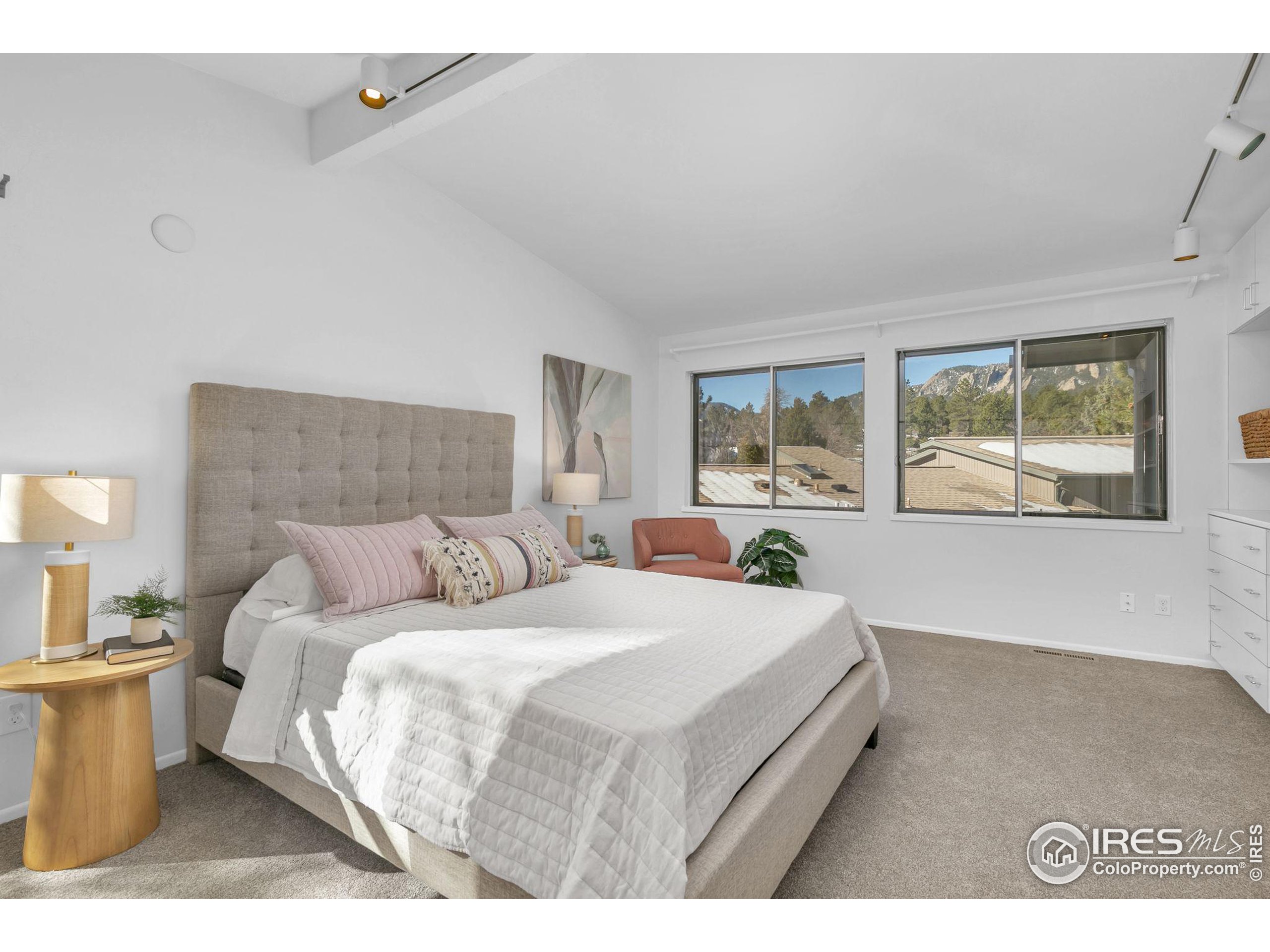 2635 Lafayette Dr
