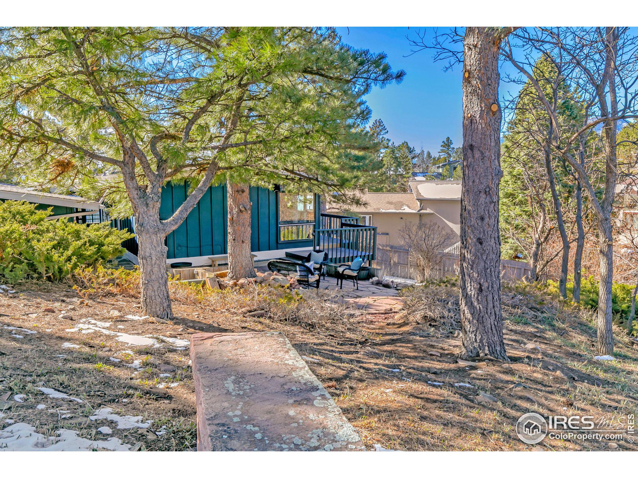 2635 Lafayette Dr