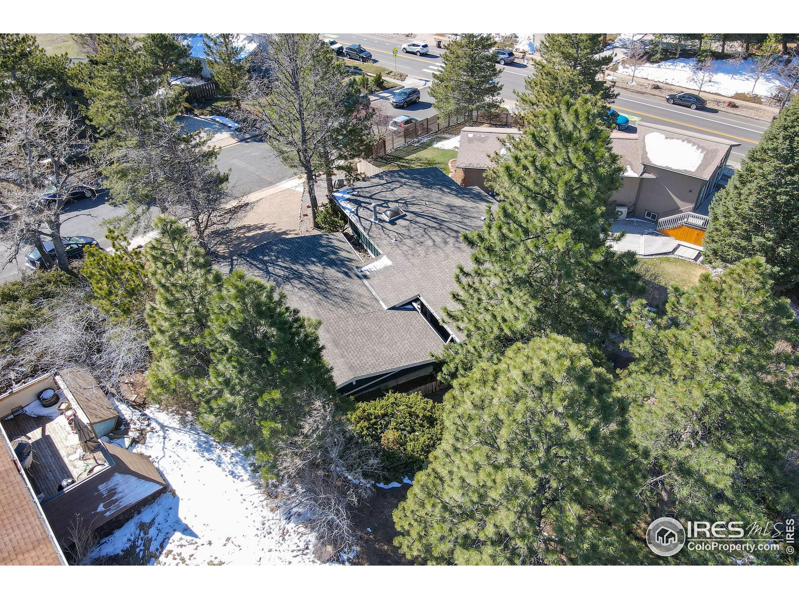 2635 Lafayette Dr