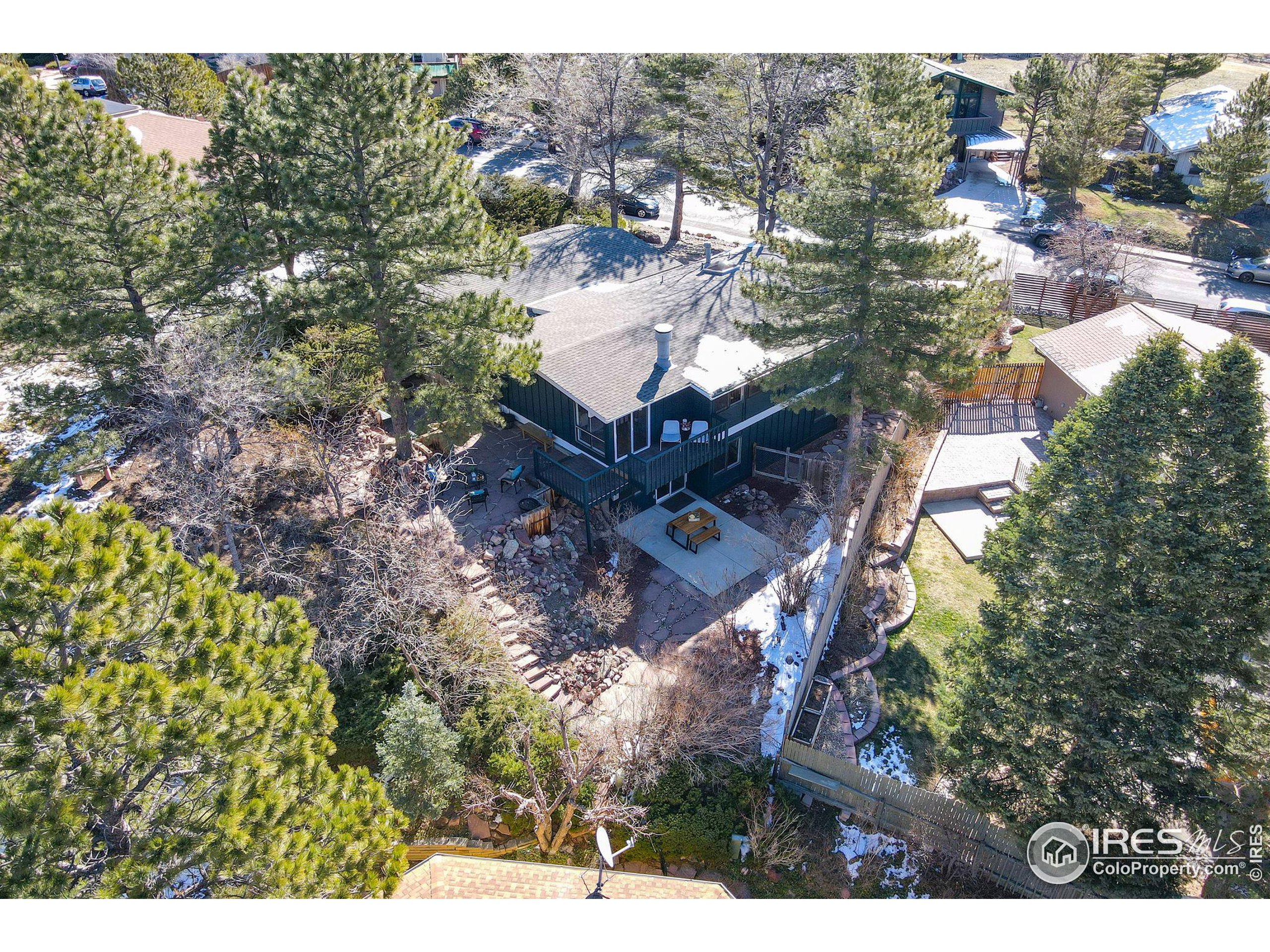 2635 Lafayette Dr
