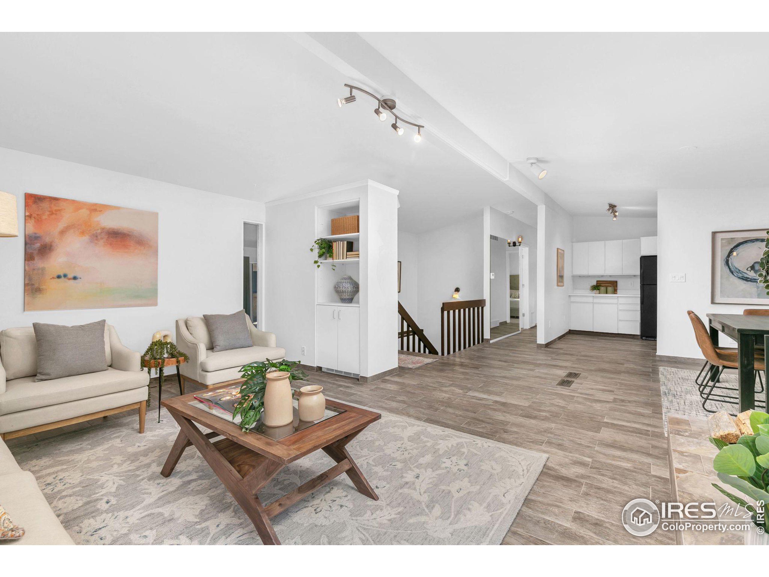 2635 Lafayette Dr
