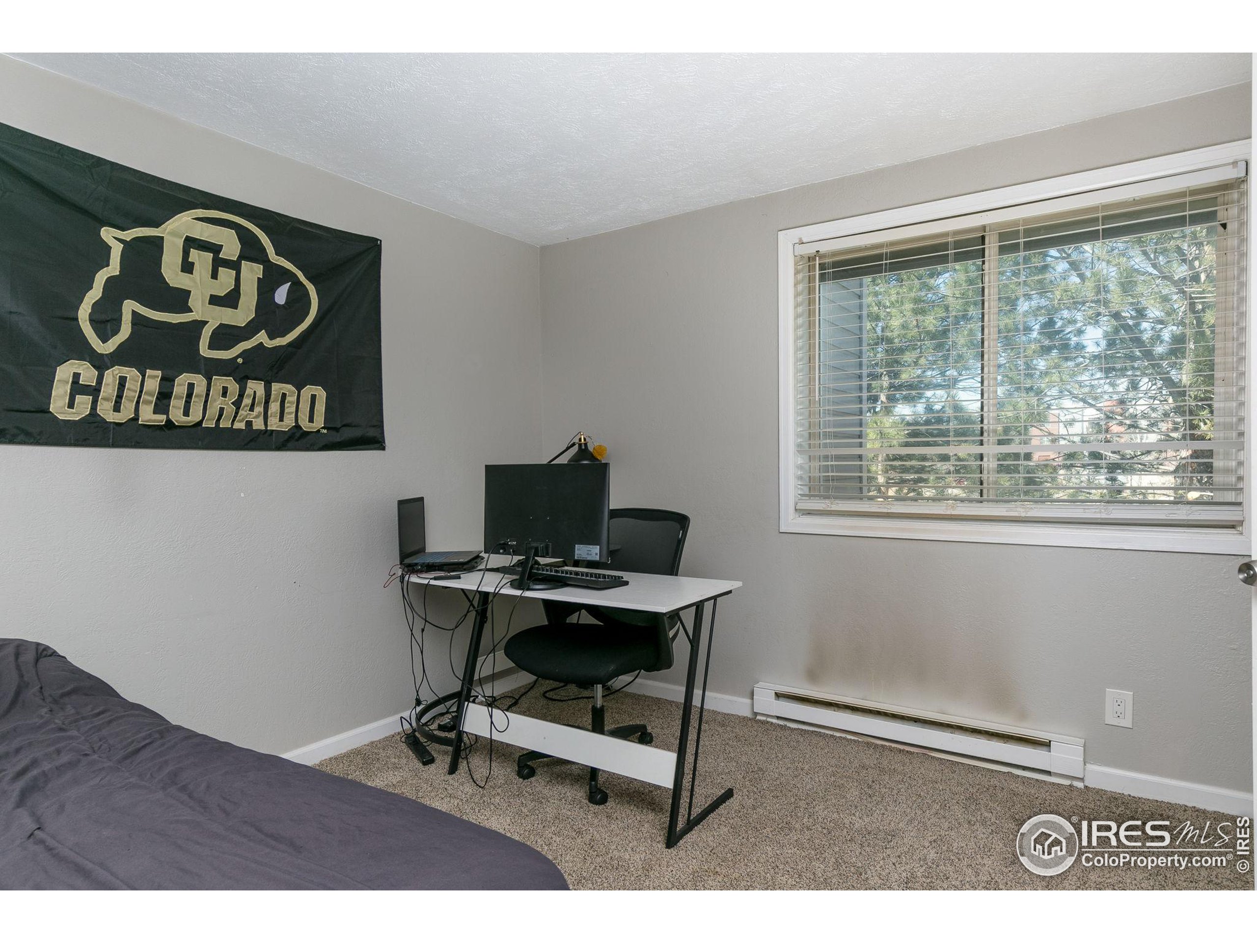 841 Crisman Dr 9