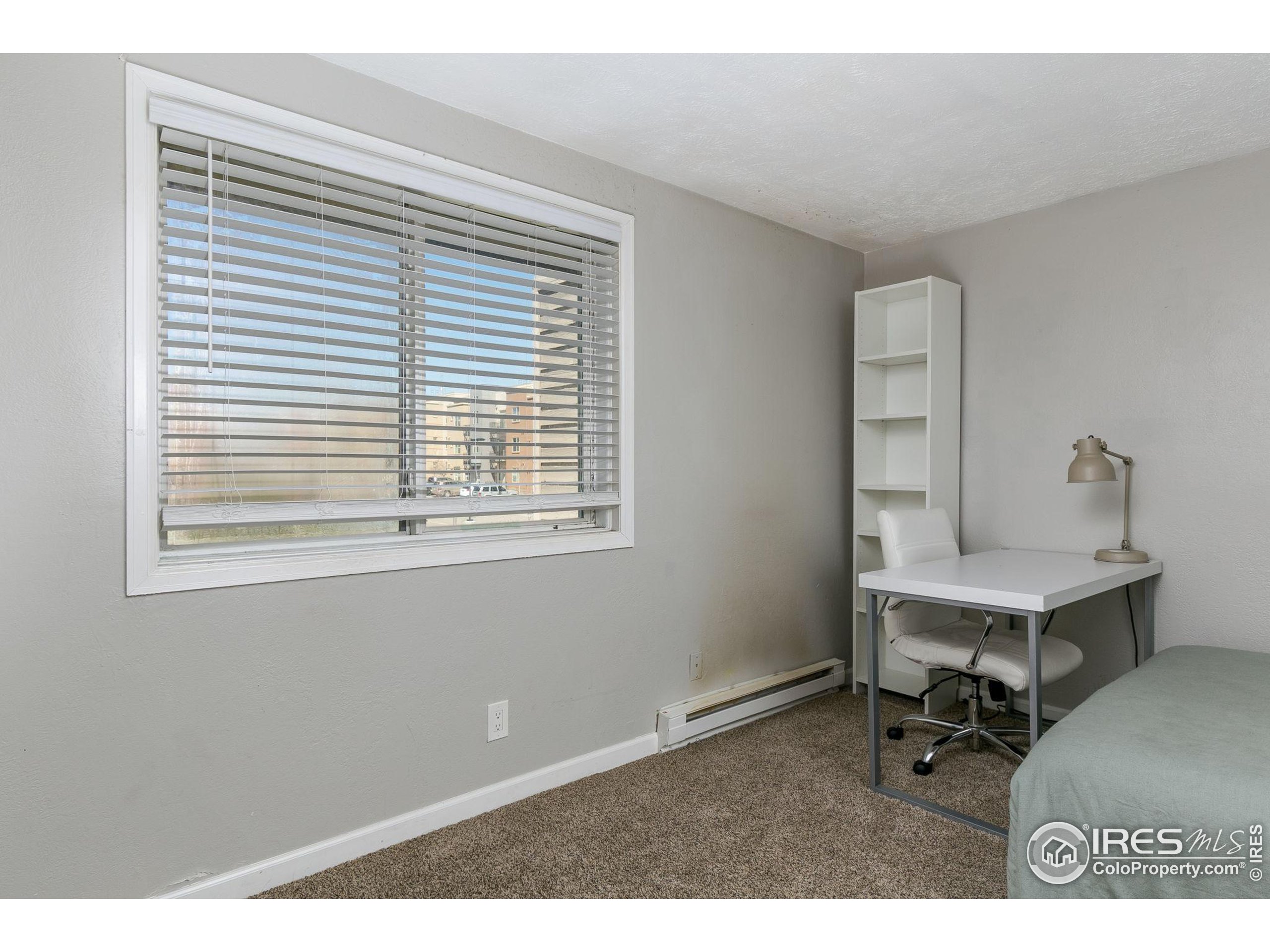 841 Crisman Dr 9