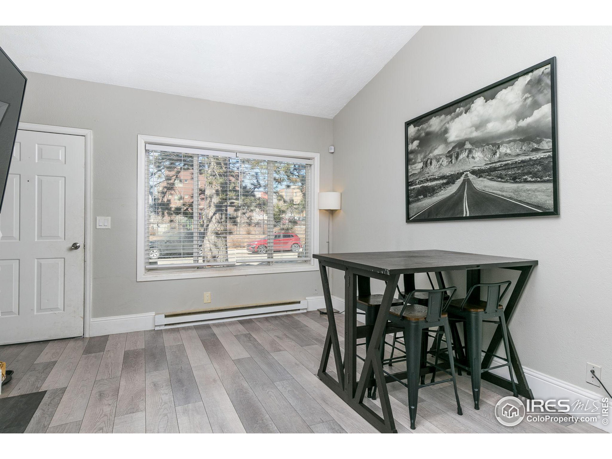 841 Crisman Dr 9