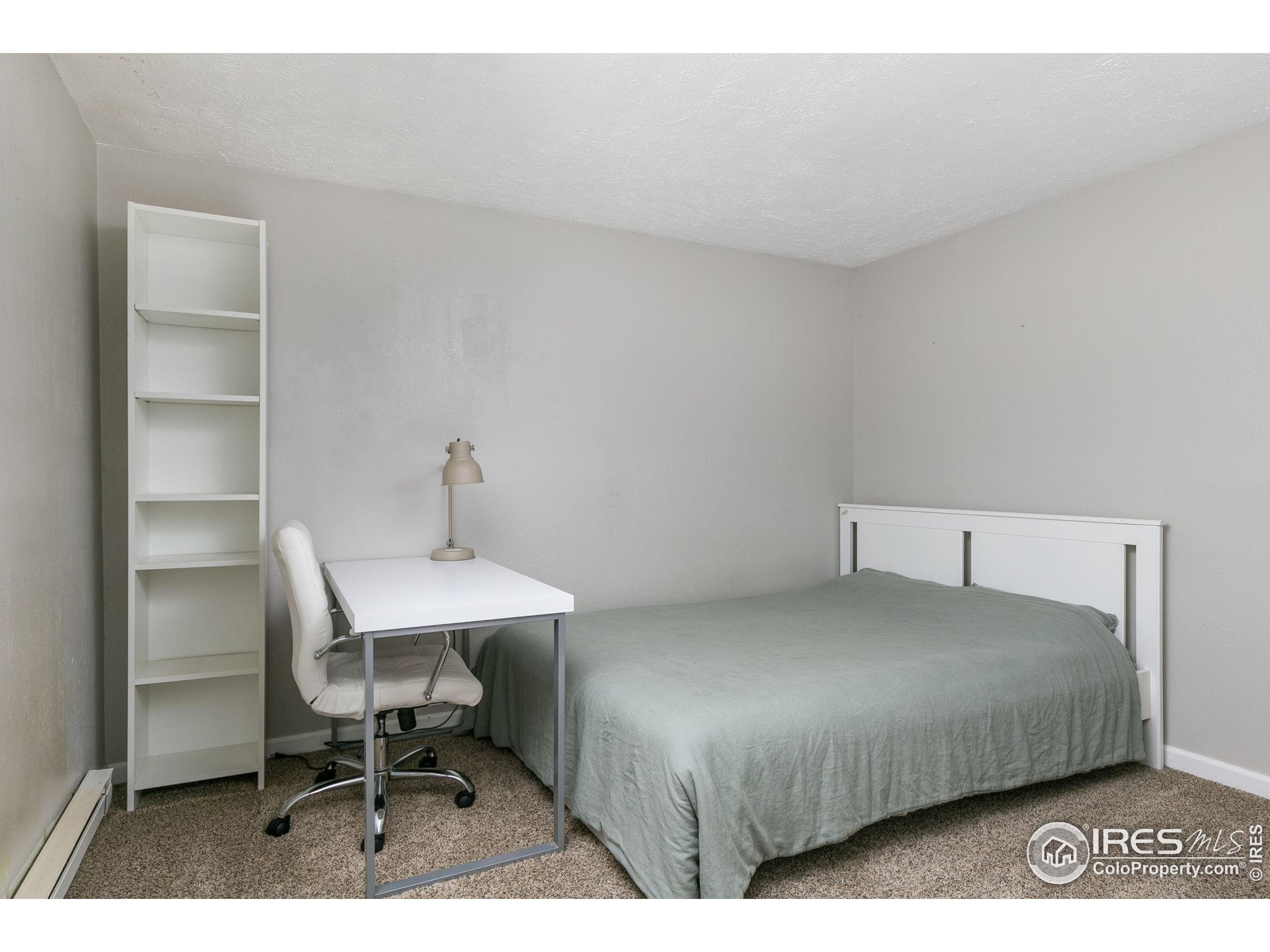 841 Crisman Dr 9