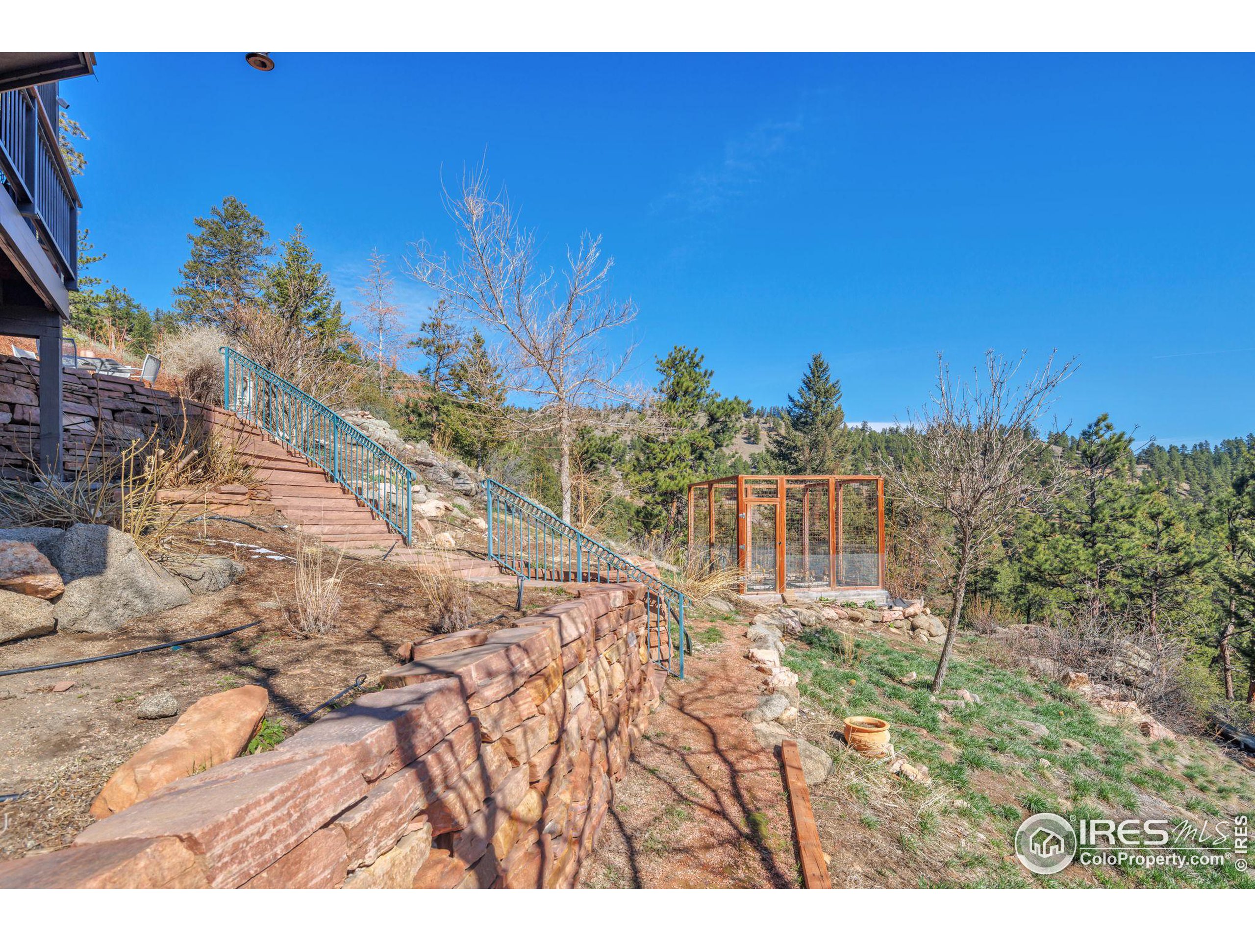 1448 Carriage Hills Dr