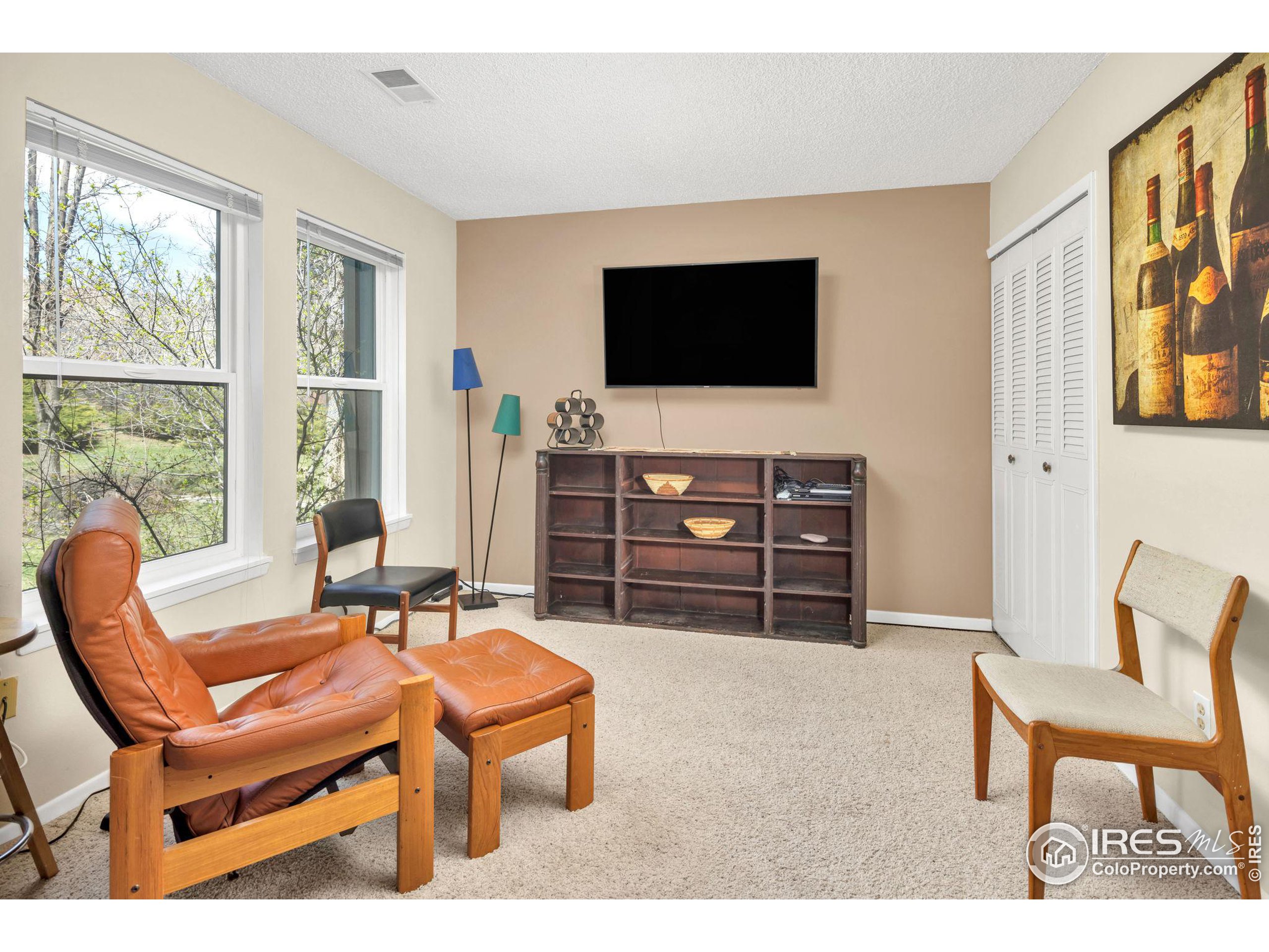 90 Benthaven Pl