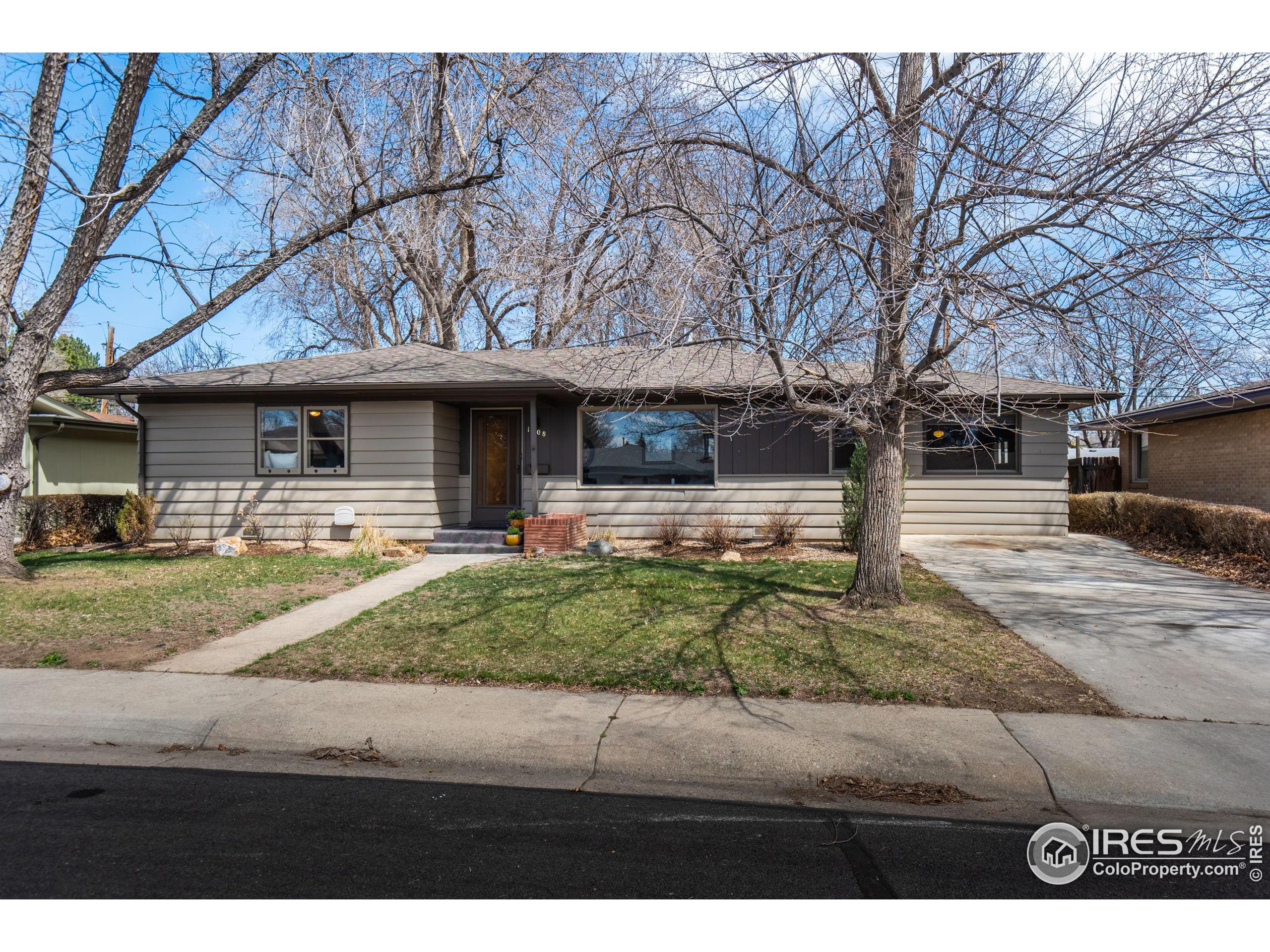 1308 Lincoln St